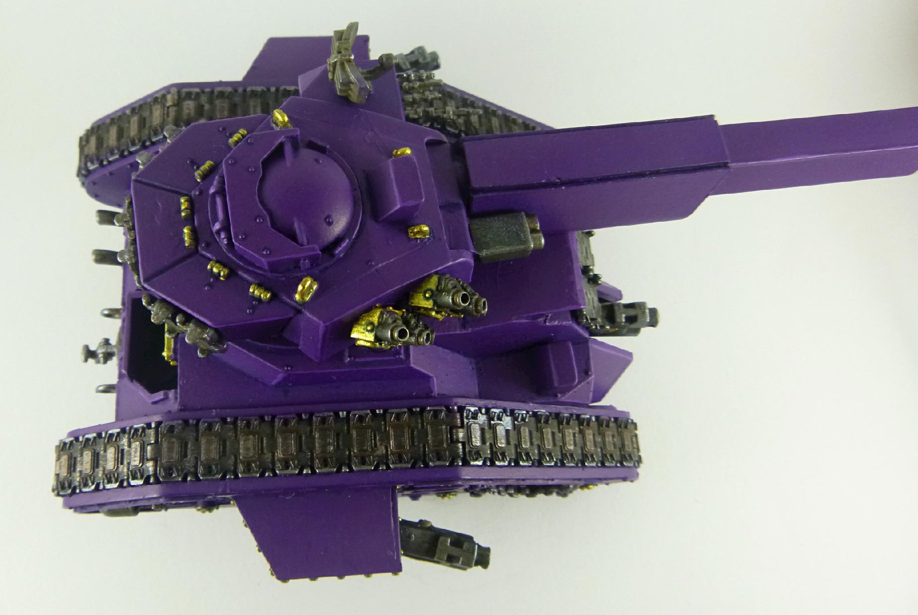 Emperor's Children, Leman Russ Tank