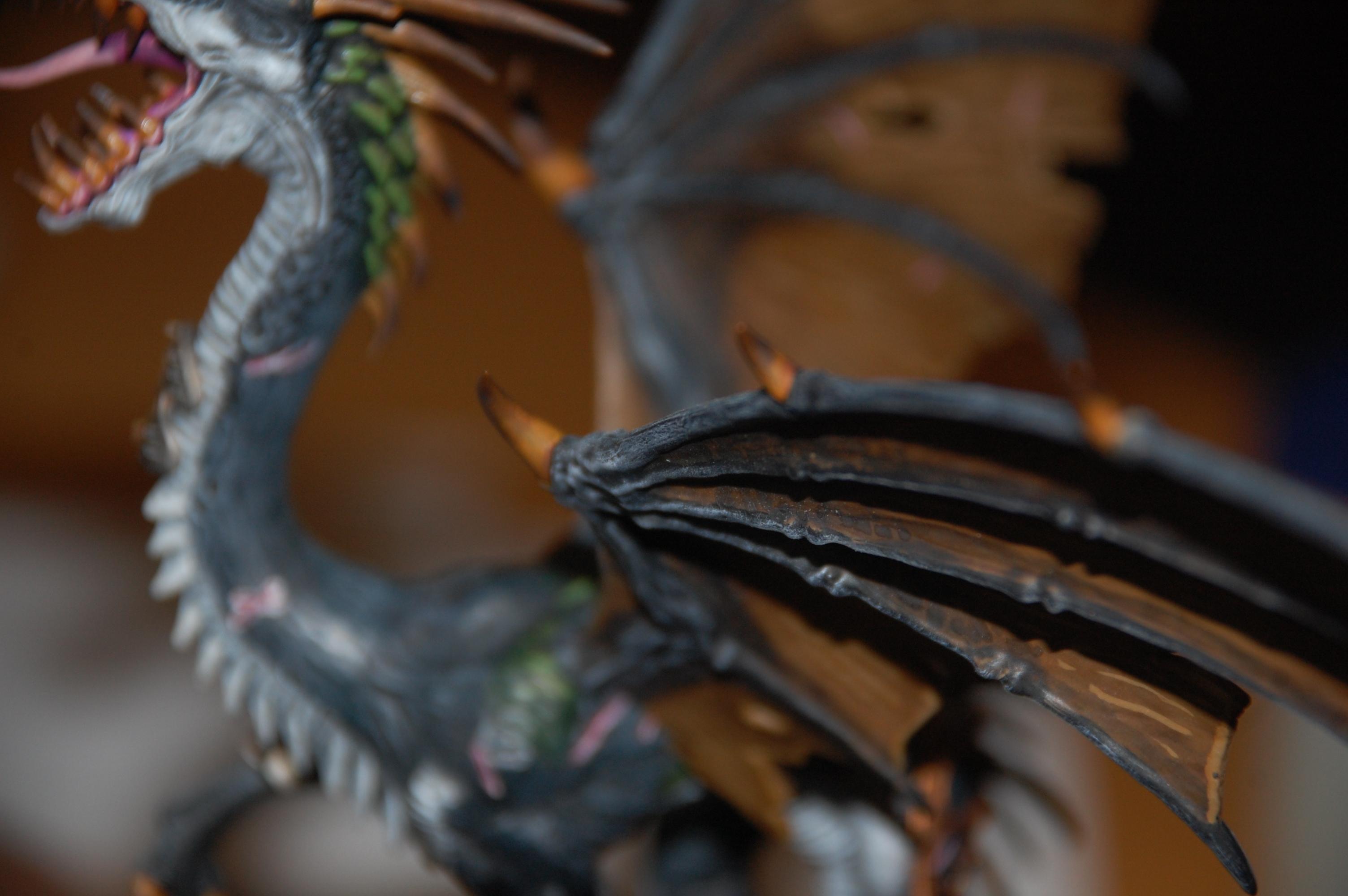 Claws on the wings done :D