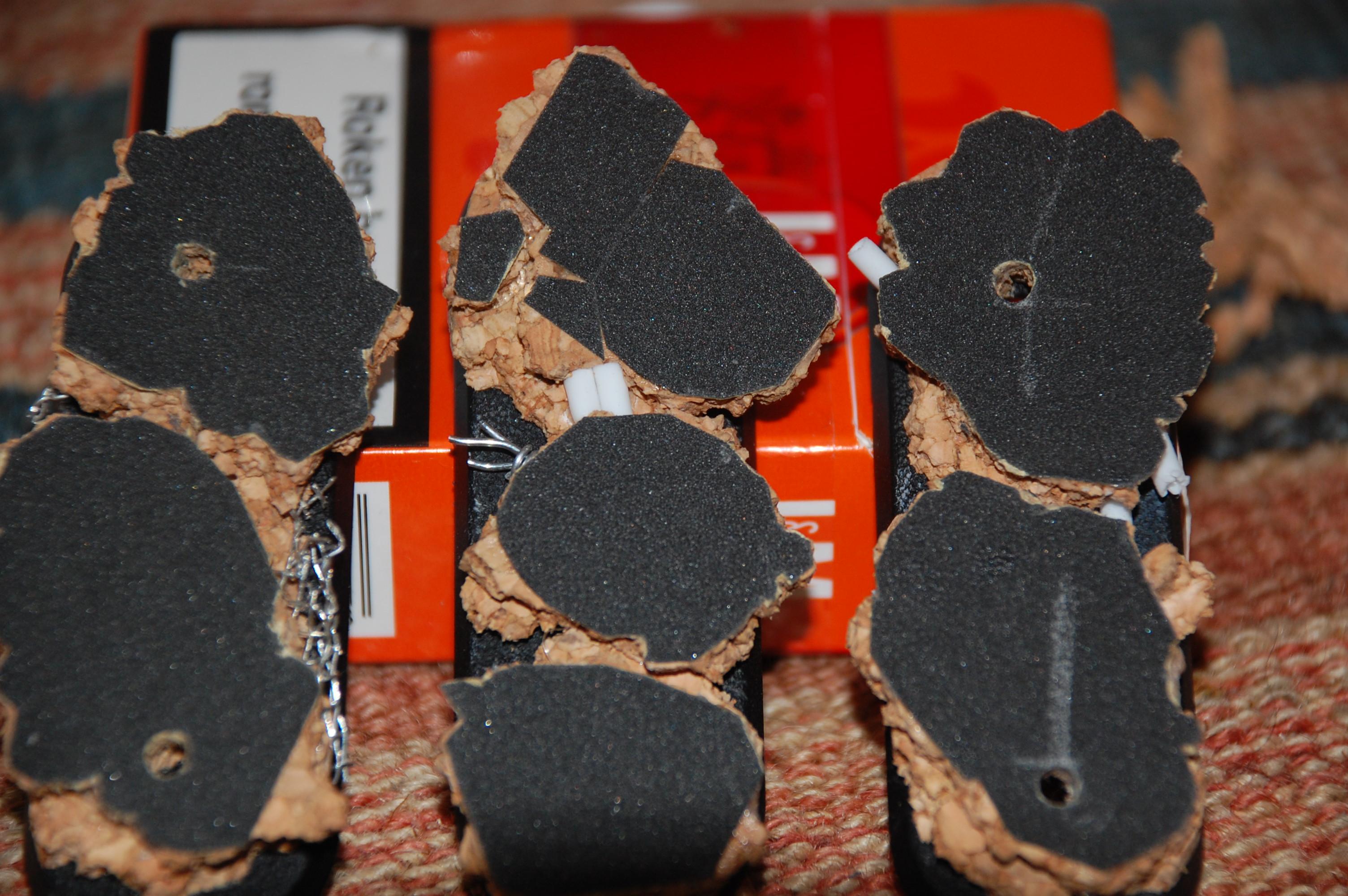 These are bases for my DV Ravenwing bikers wanted a asphalt/roadie looking base just cork and medium grit sanding paper