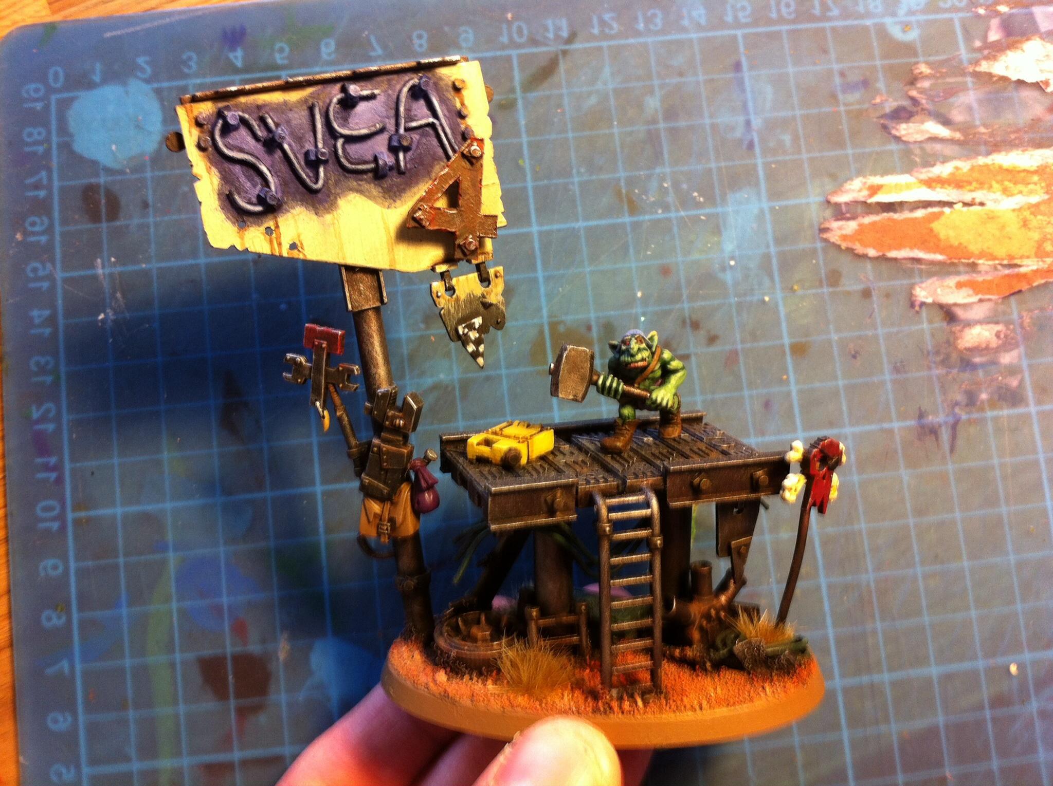 Mini-diorama to my own little grot