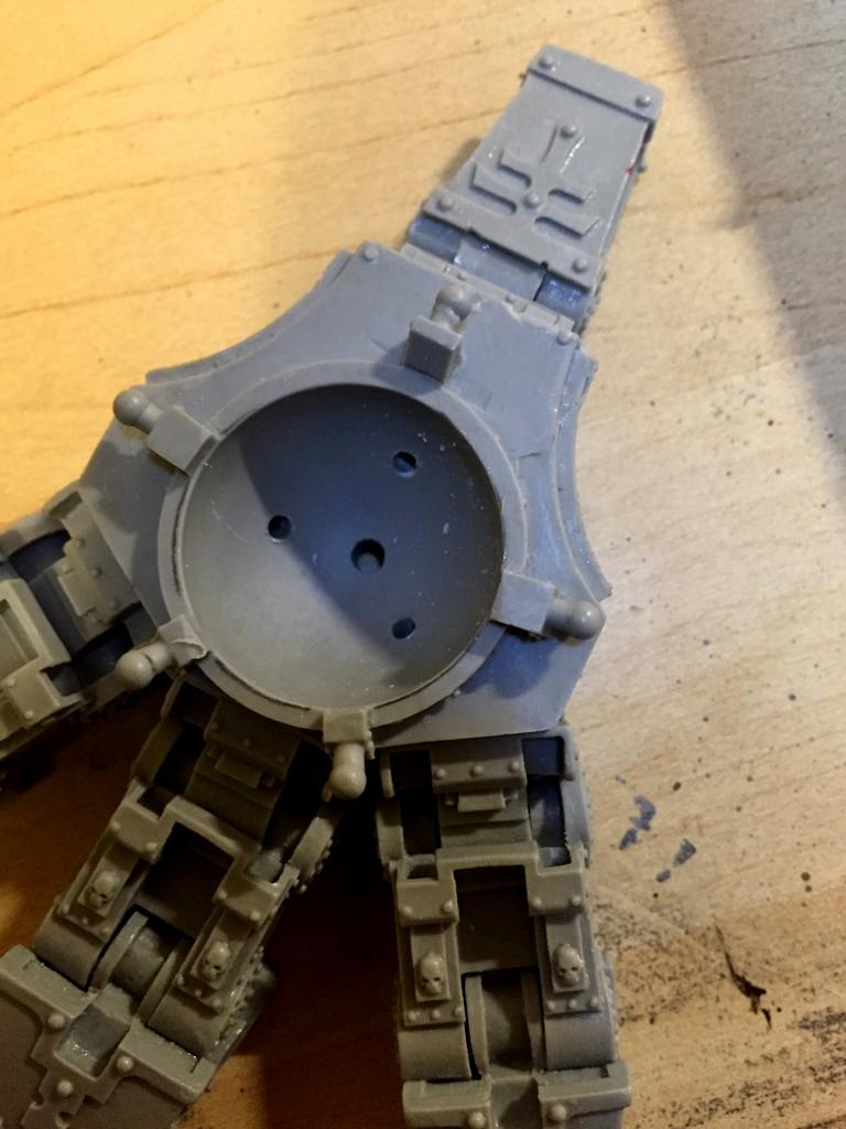 Forge World, Titan, Warhound