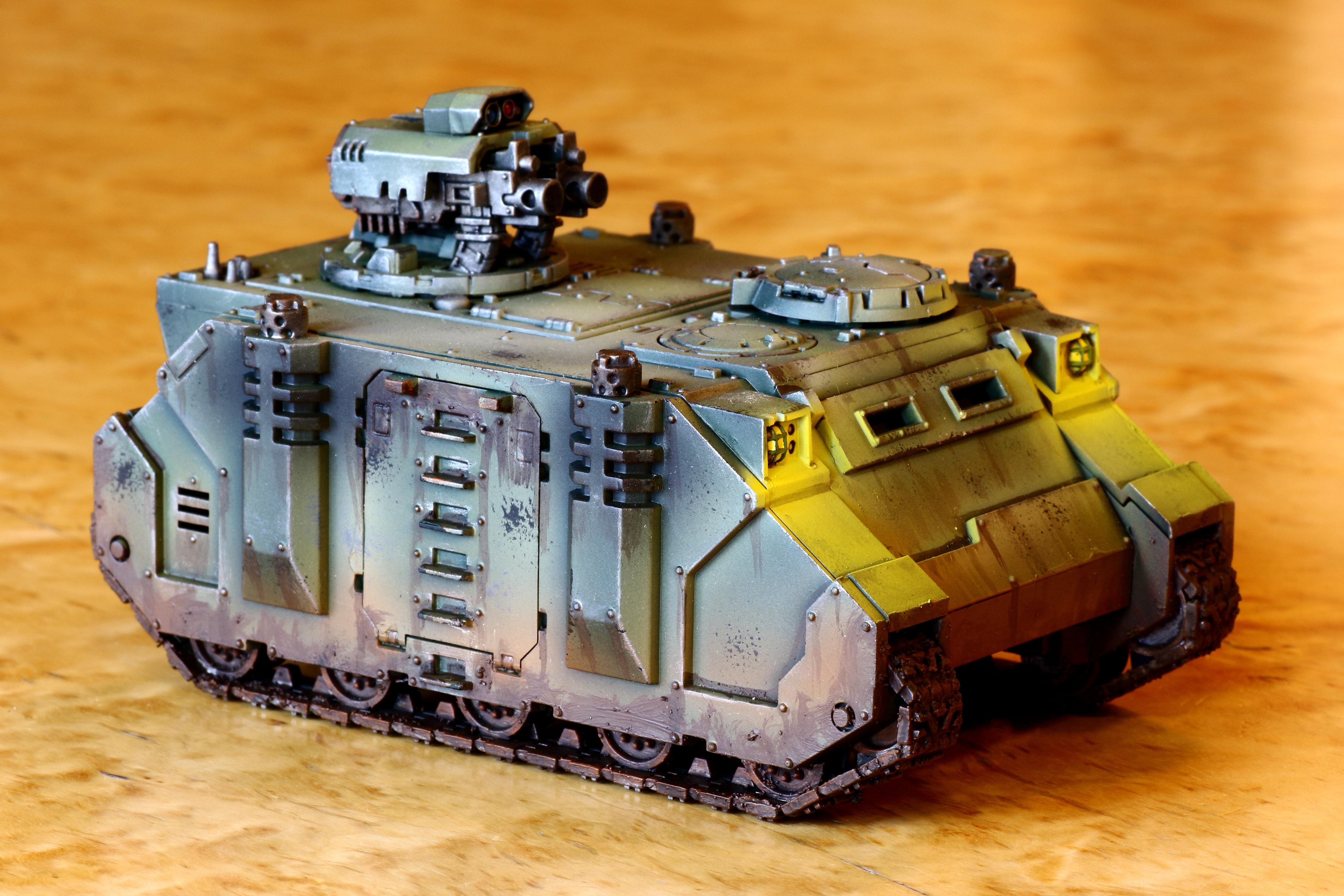 Airbrush;razorback;tank;osl;rhino