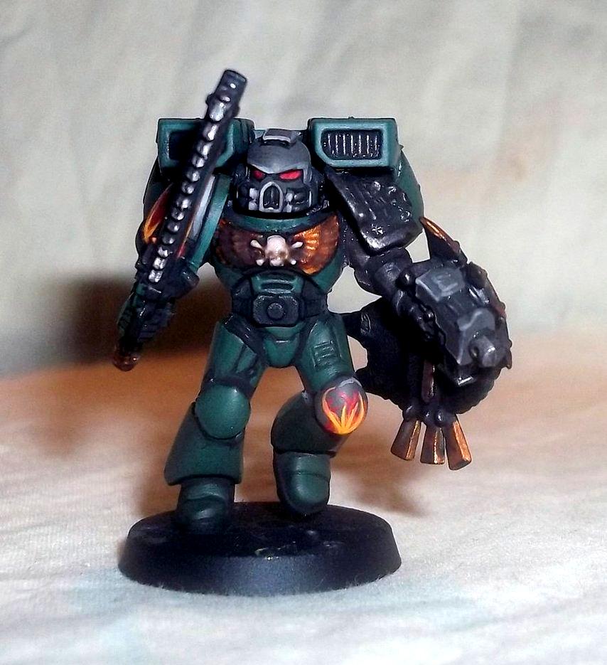 Salamander Assult Marine