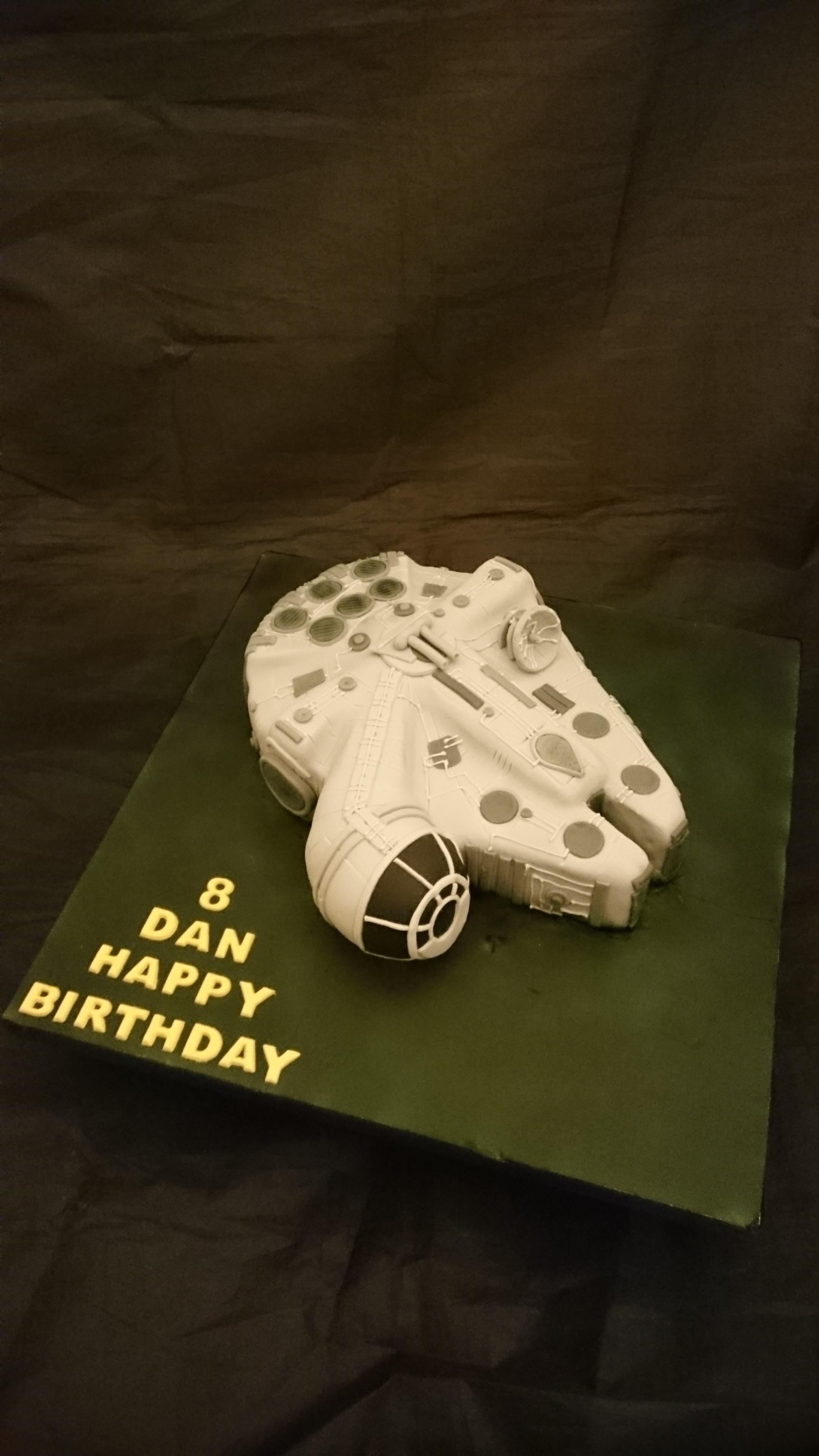Falcon cake