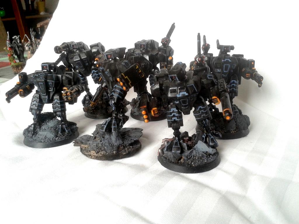 Tau Battlesuits, Tau battlesuits