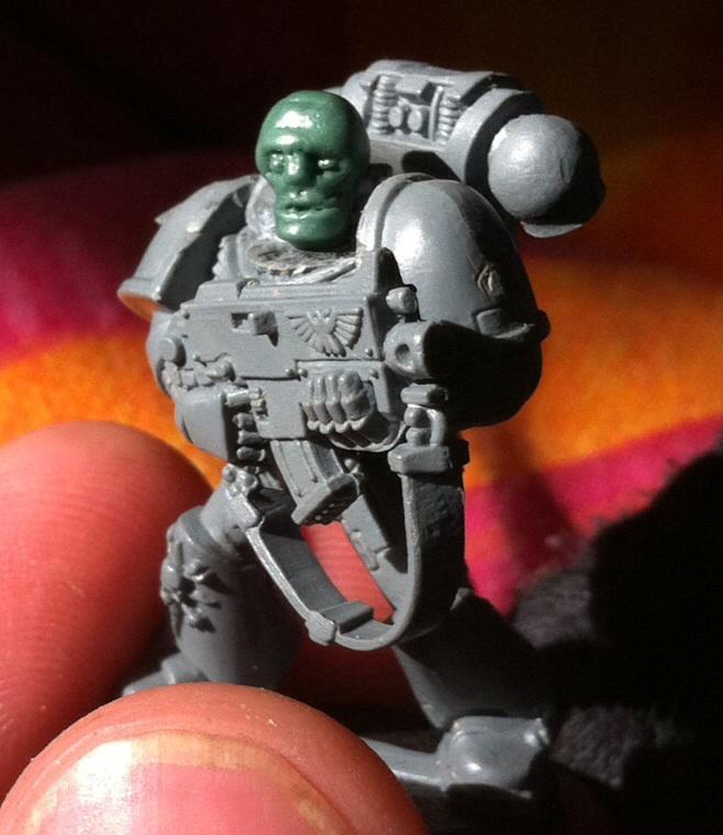 DV head model marine