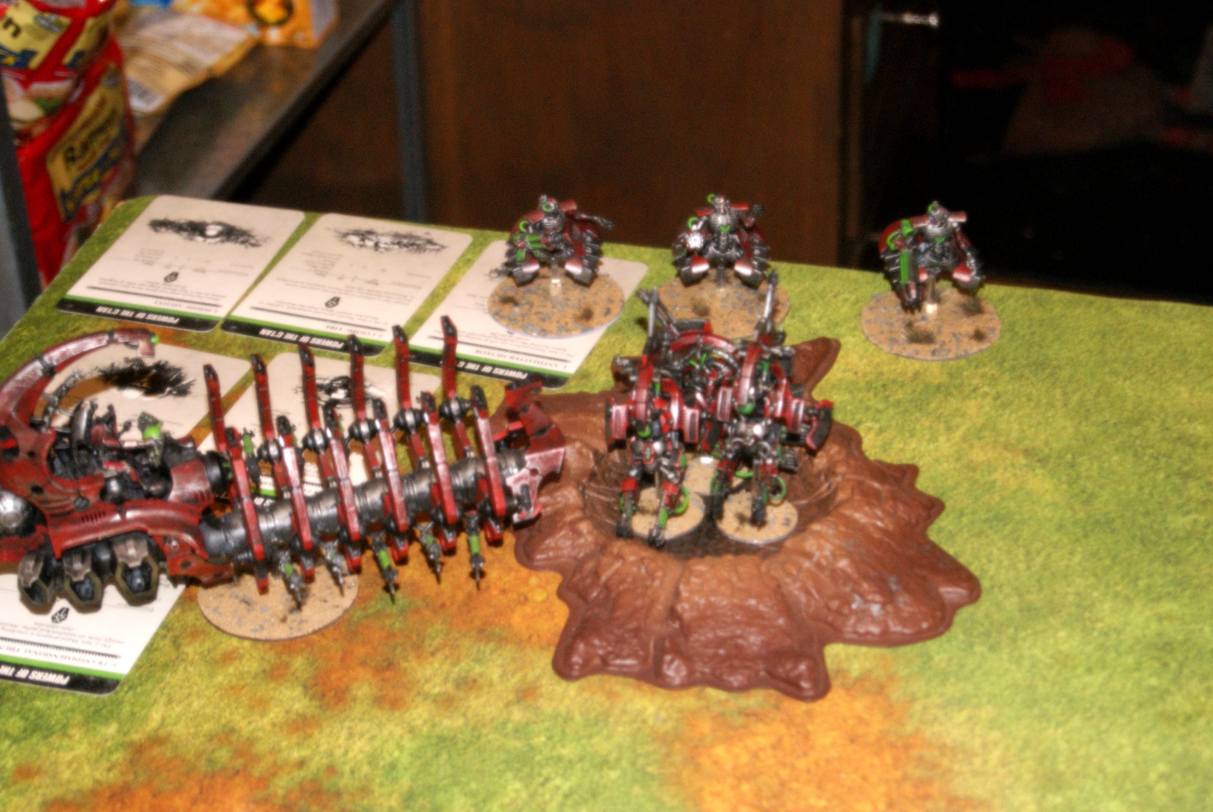 T2 Necrons retreat into the corner