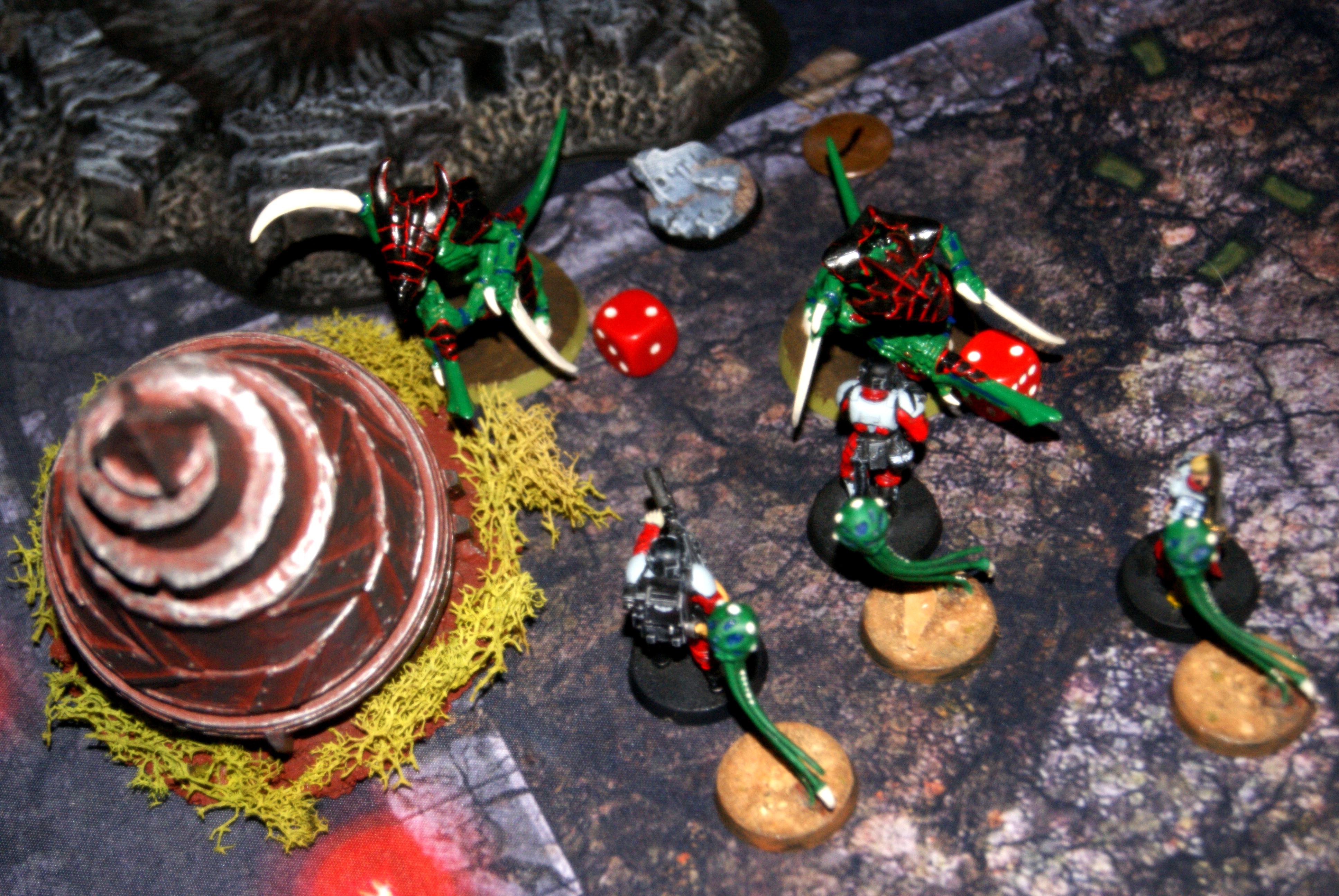 T2 Tyranids assault the deep strikers