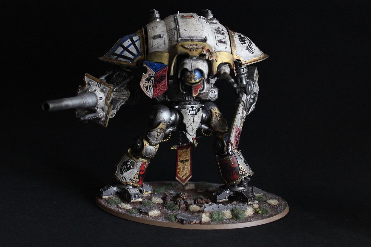 Imperial knight painted with czech national colours