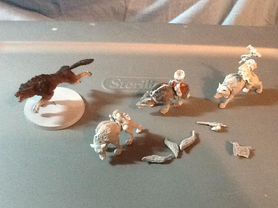 Paulson Giant wolf riders