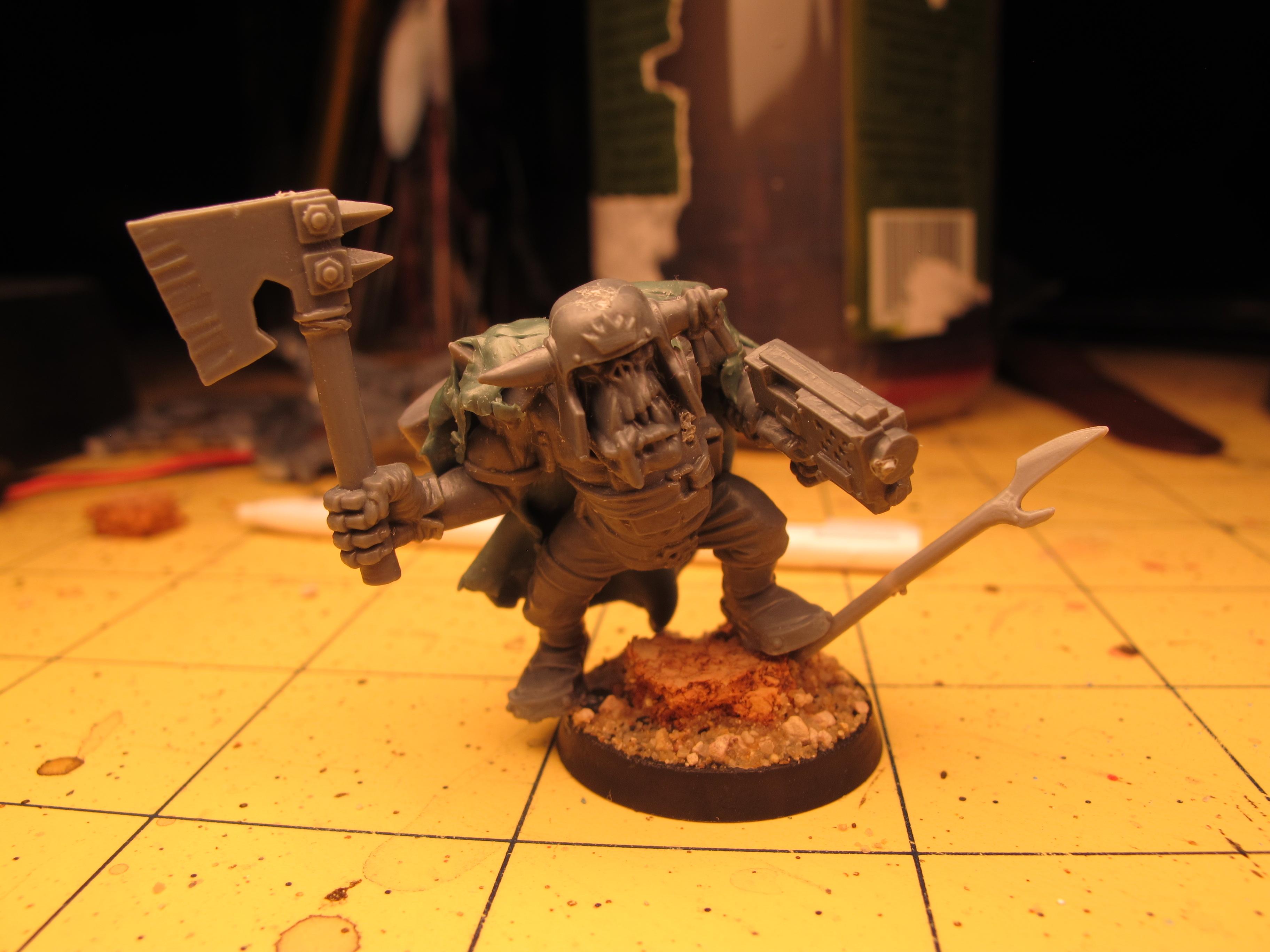 Second Boy with axe-choppa!