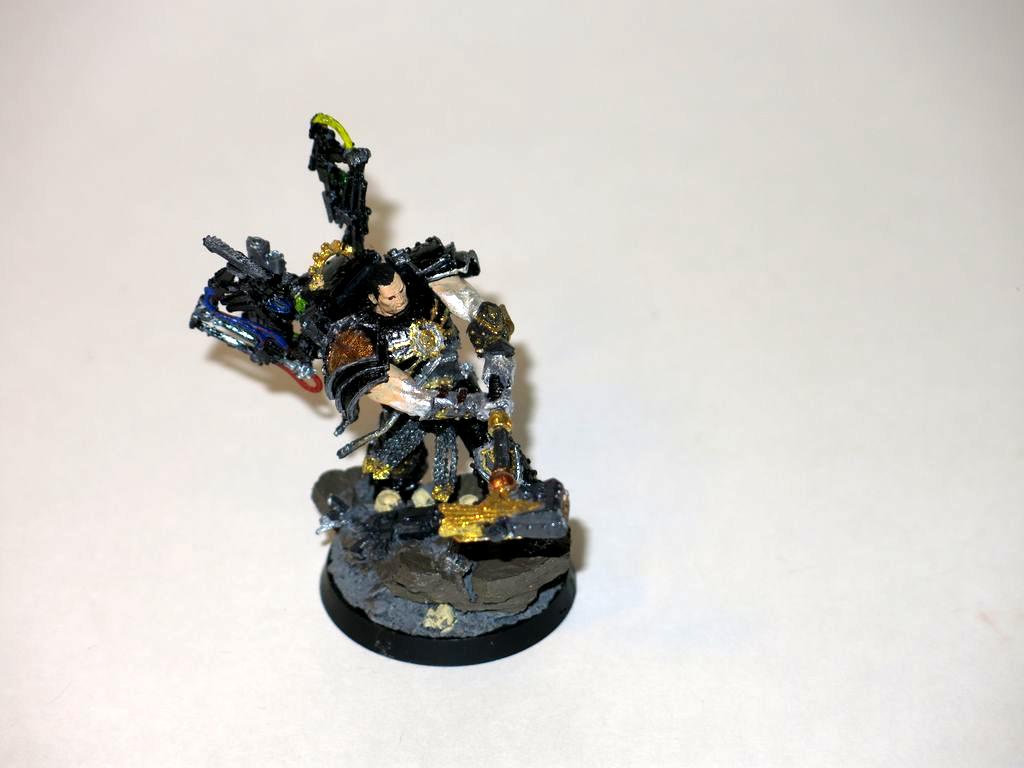 Ferrus Manus, Iron Hands, Primarch, Warhammer 40,000