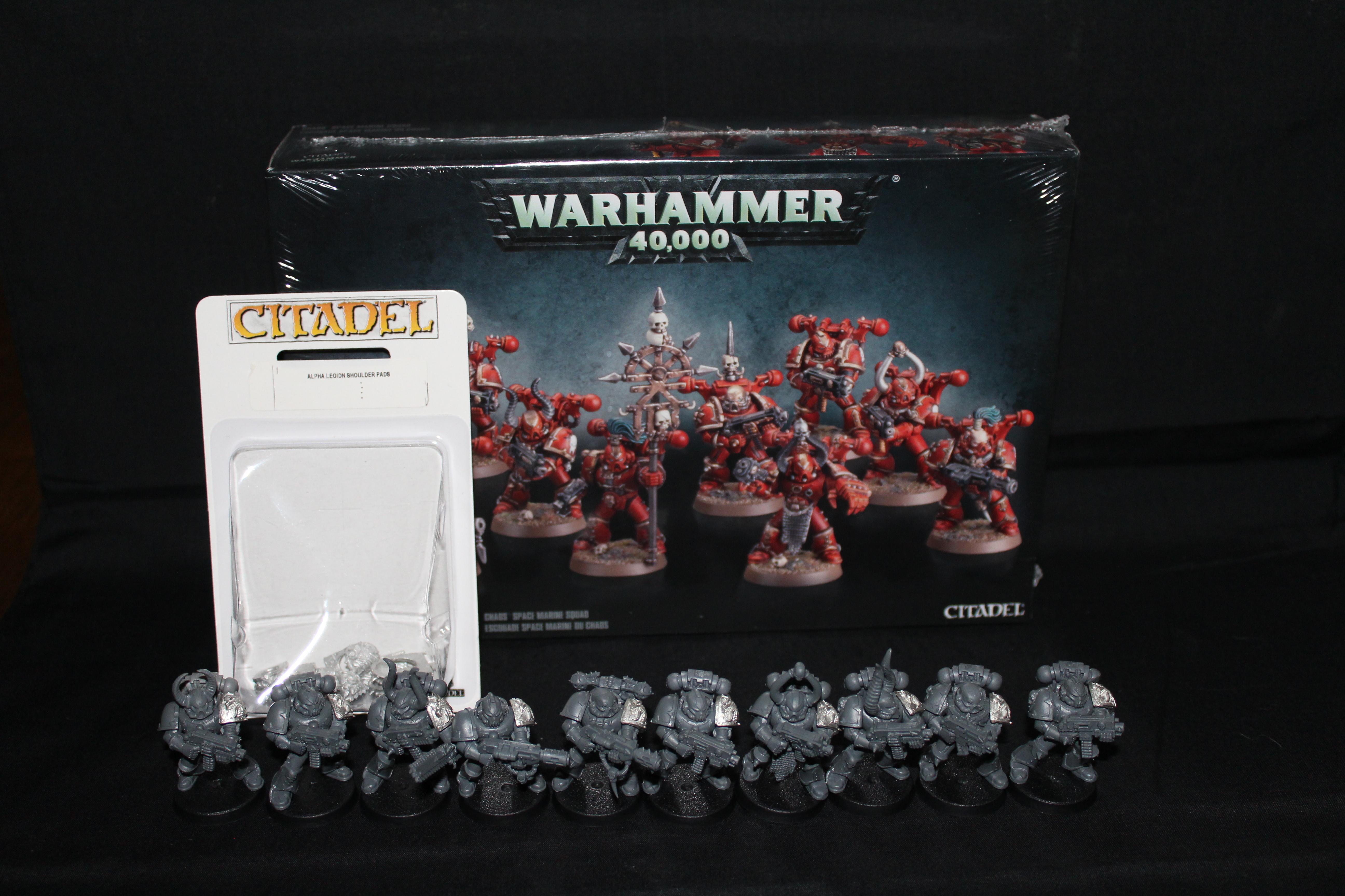 10x squad of alpha legion chaos marines with maching alpha legion shoulderpads + brand new CSM box and another 10 GW metal alpha legion pads
