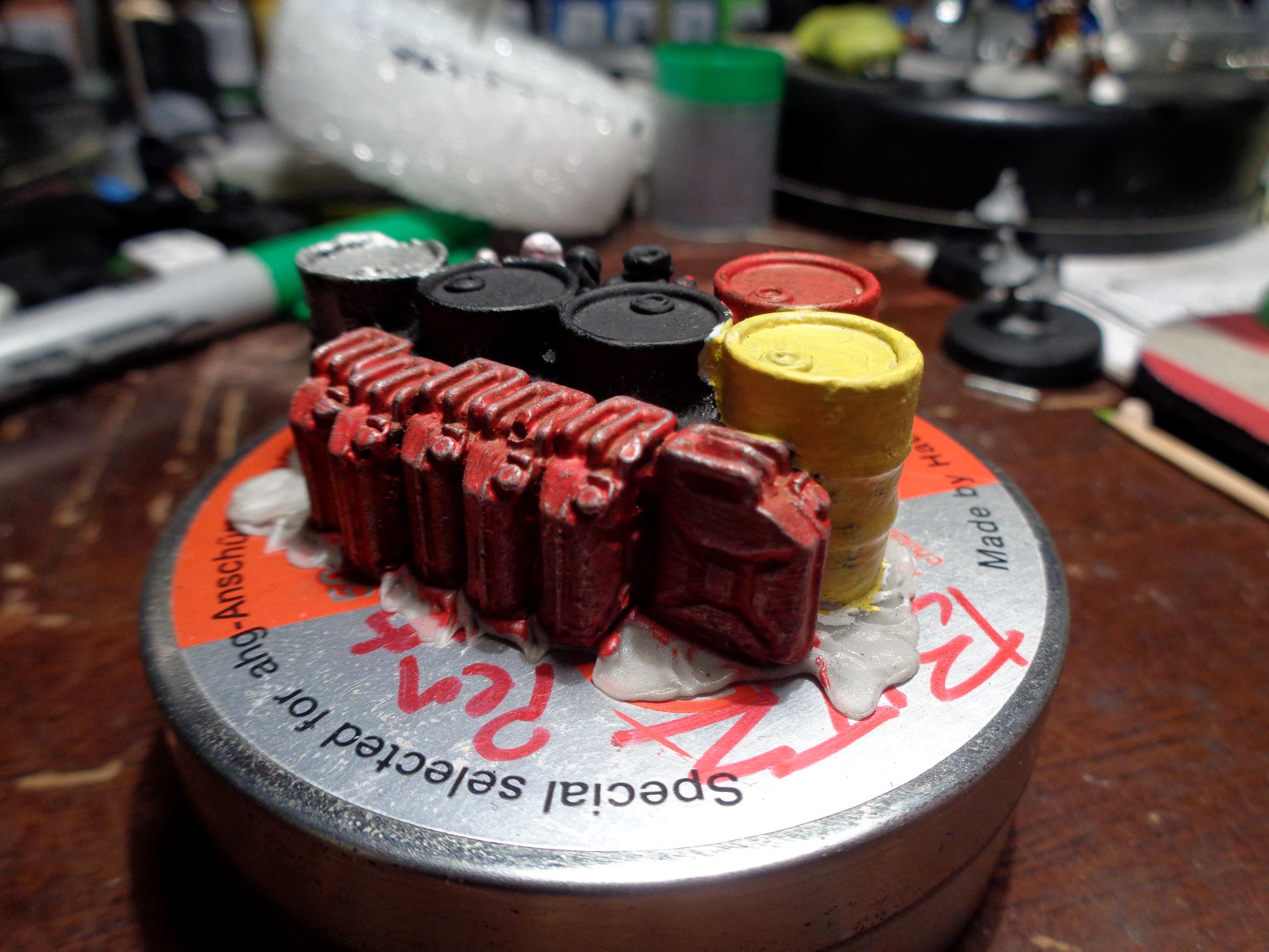 Jerry Cans/Barrels paint testing