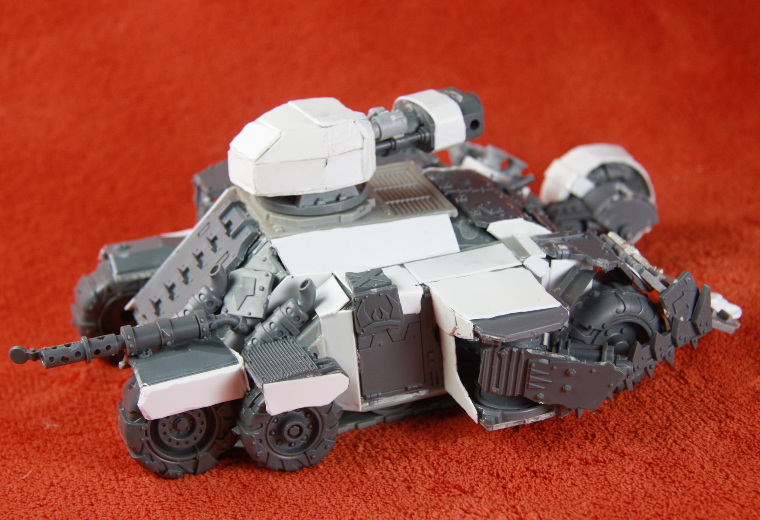 Side of the Tank showing the "armored" Machine Gun Sponson