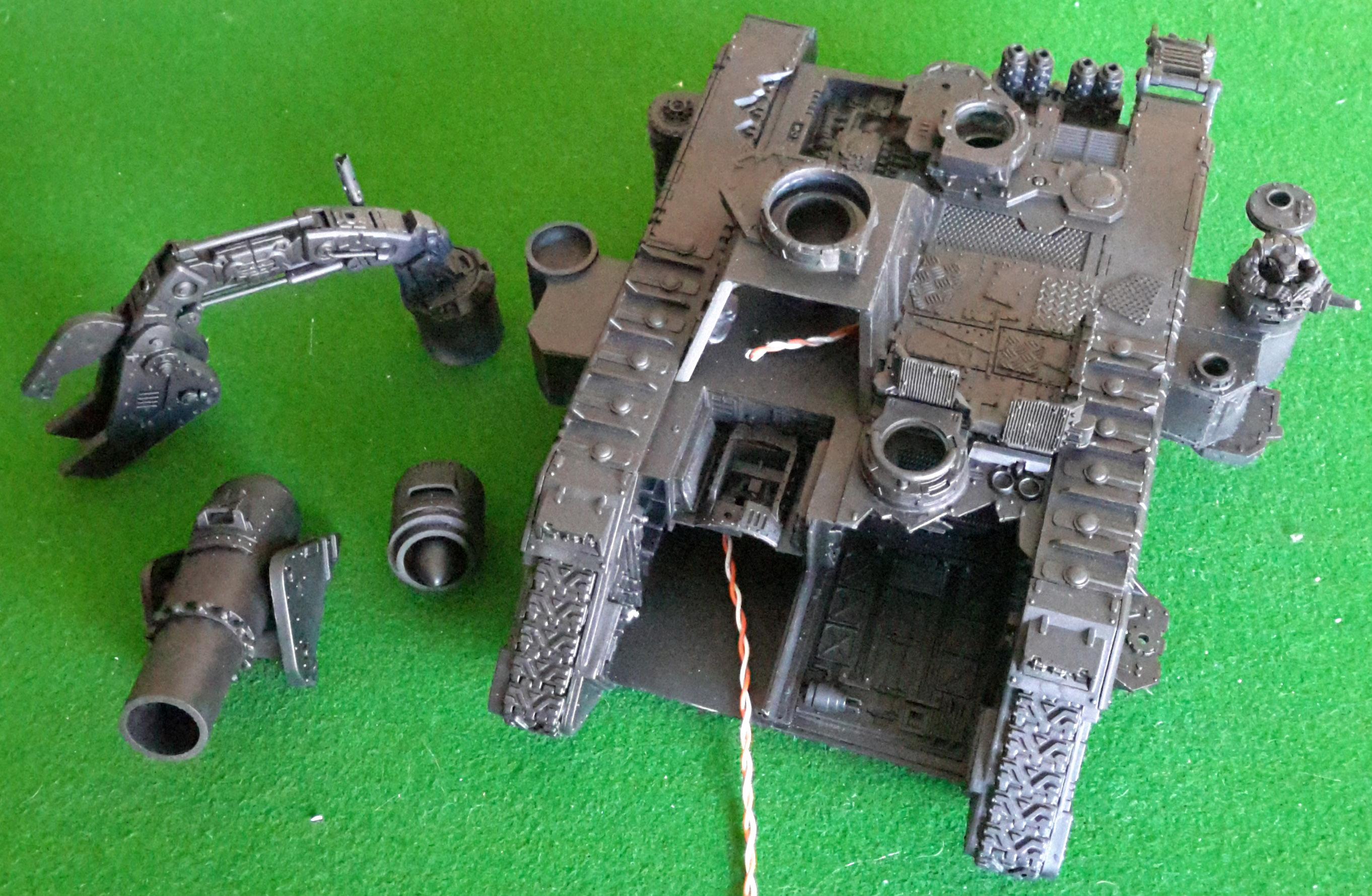 Battle Fortress, Battlewagon, Claw, Conversion, Fortress, Grappling Claw, Looted, Orks, Wagon