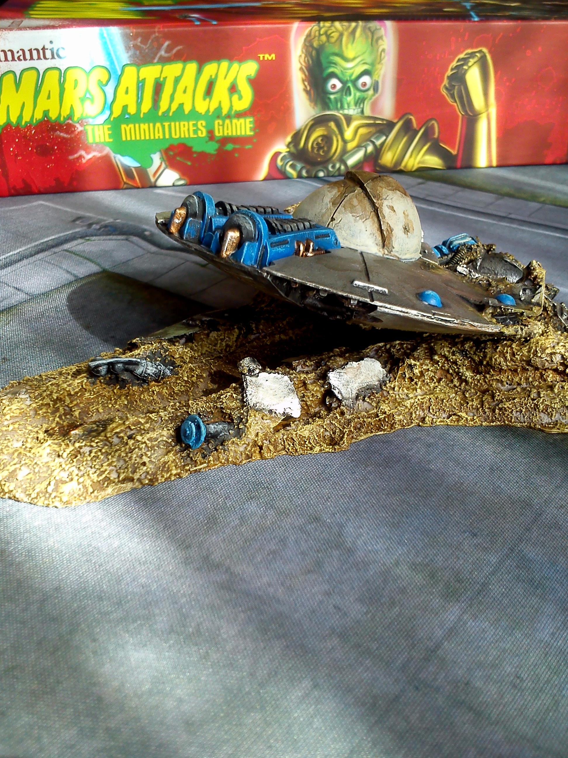 crashed saucer