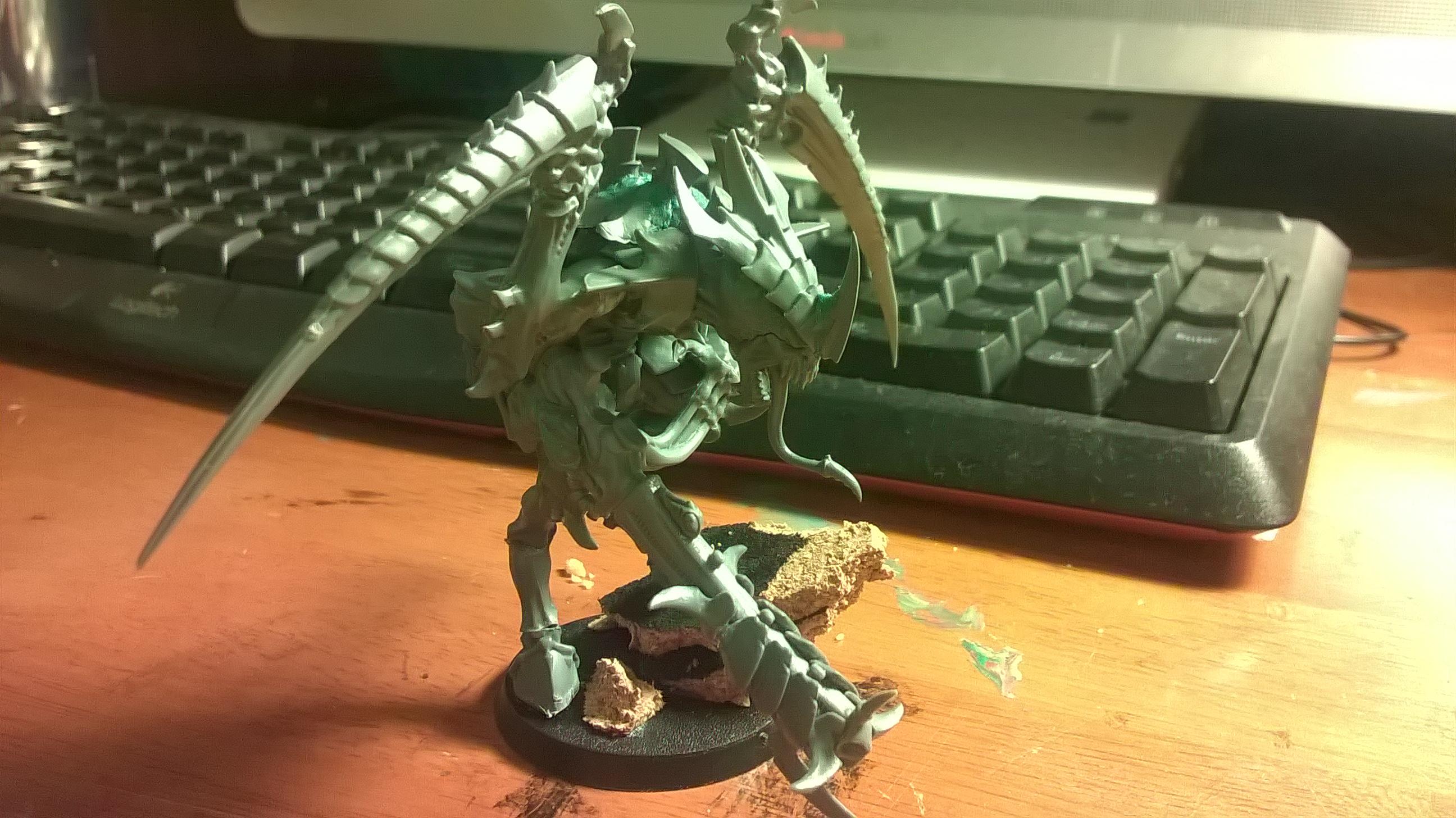 Tyranid Prime with Miasma cannon