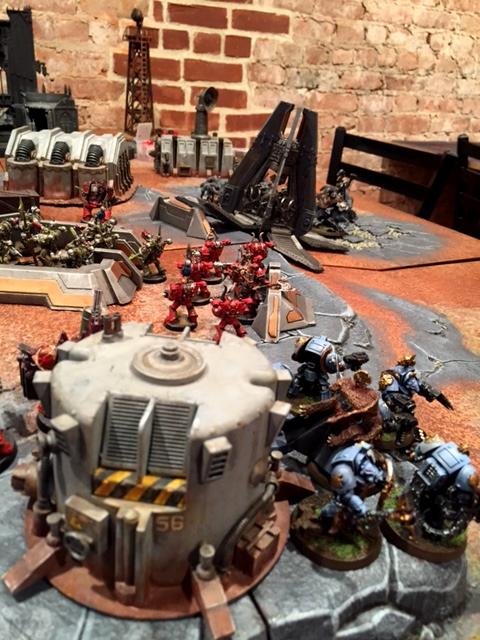 League, Warhammer 40,000