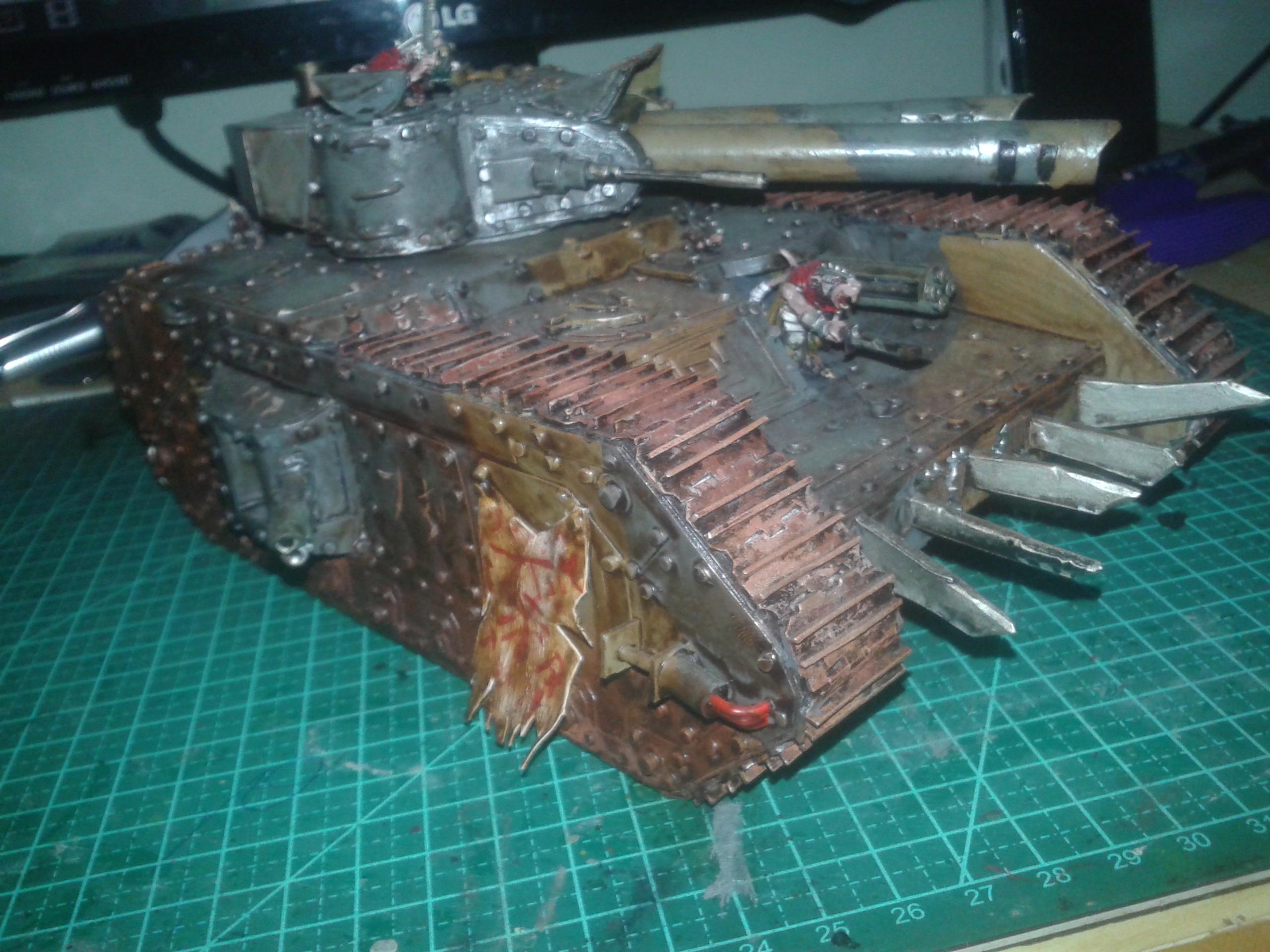 Macharius Vanquisher, also scratchbuilt
