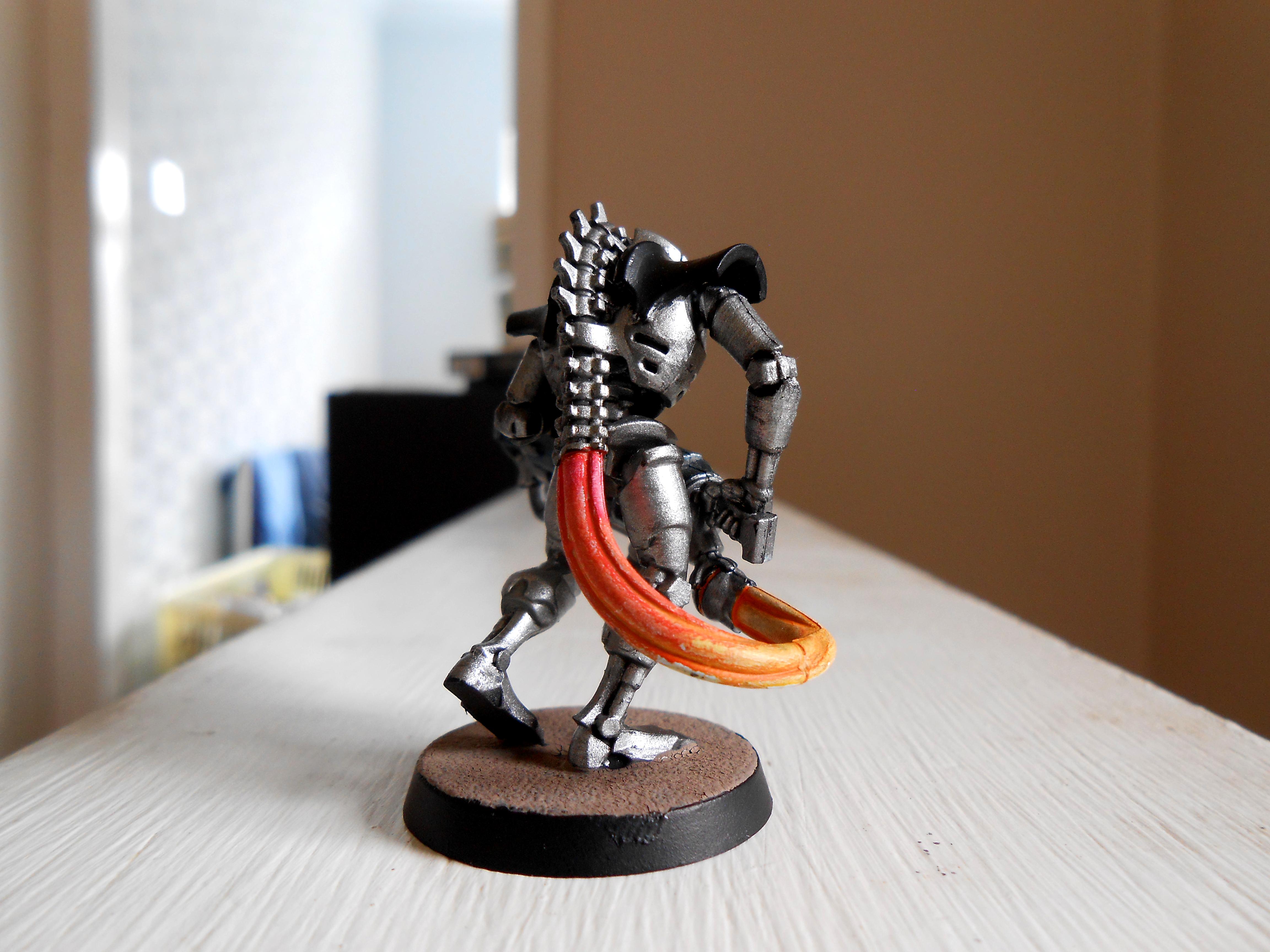Necron Immortal with Tesla Rifle