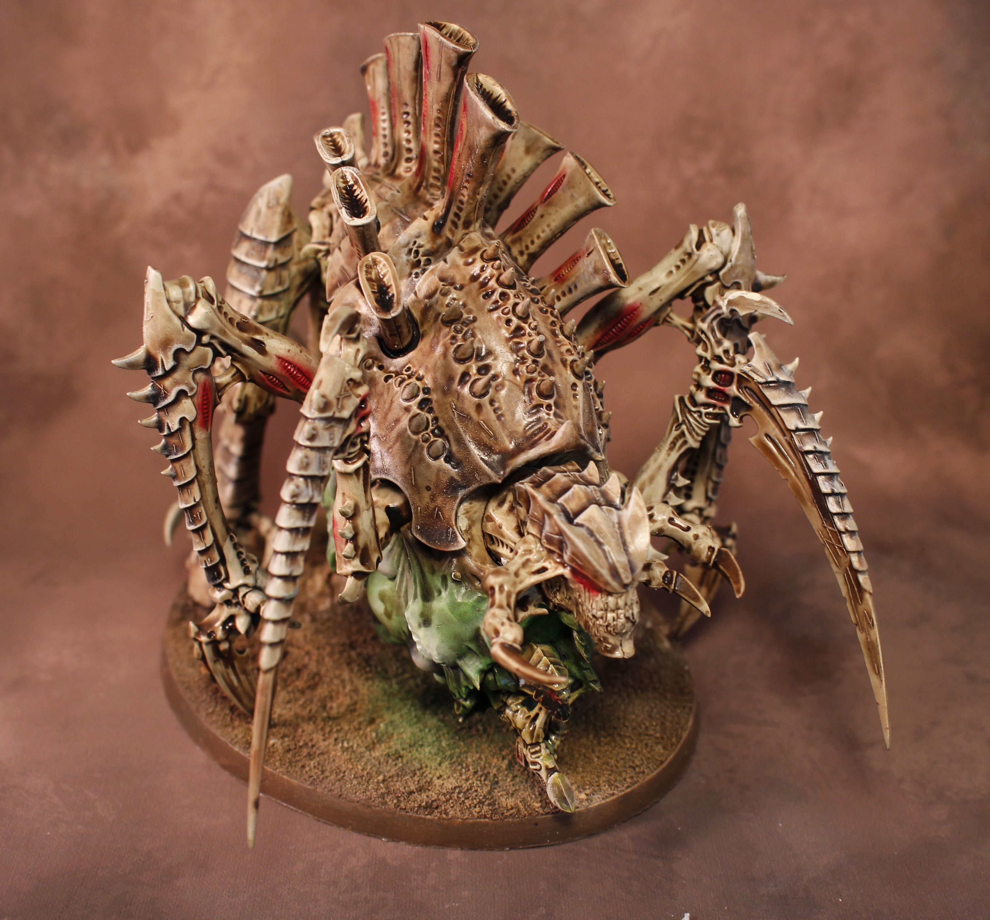 Литье warhammer. Warhammer 40000 Tyranid Miniatures. Warhammer 40000 Tyranids Miniatures. Тираниды Warhammer 40000 миниатюры армия. Тираниды Warhammer Пироворы.