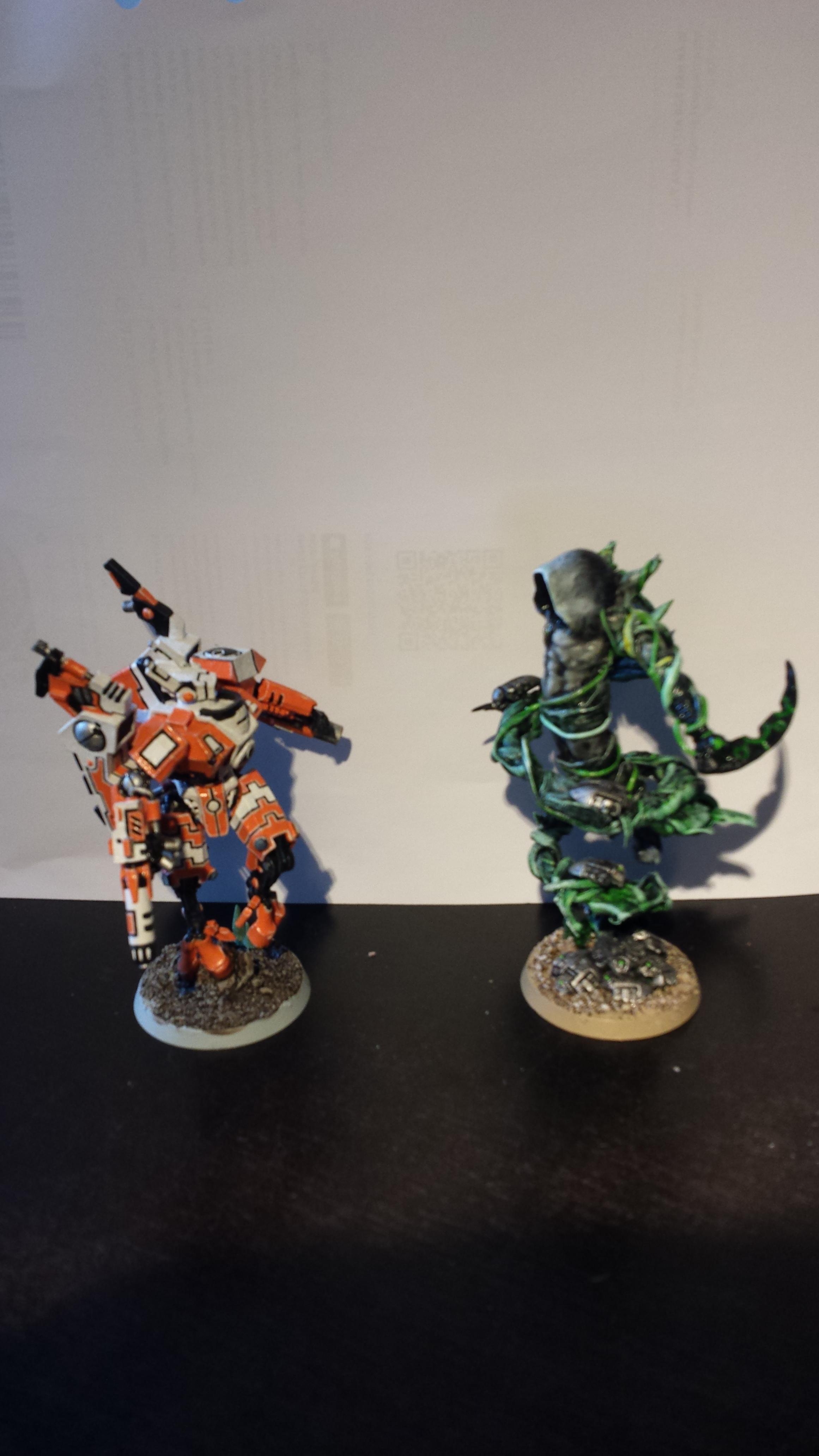 Battlesuit, C'tan, Necrons, Tau