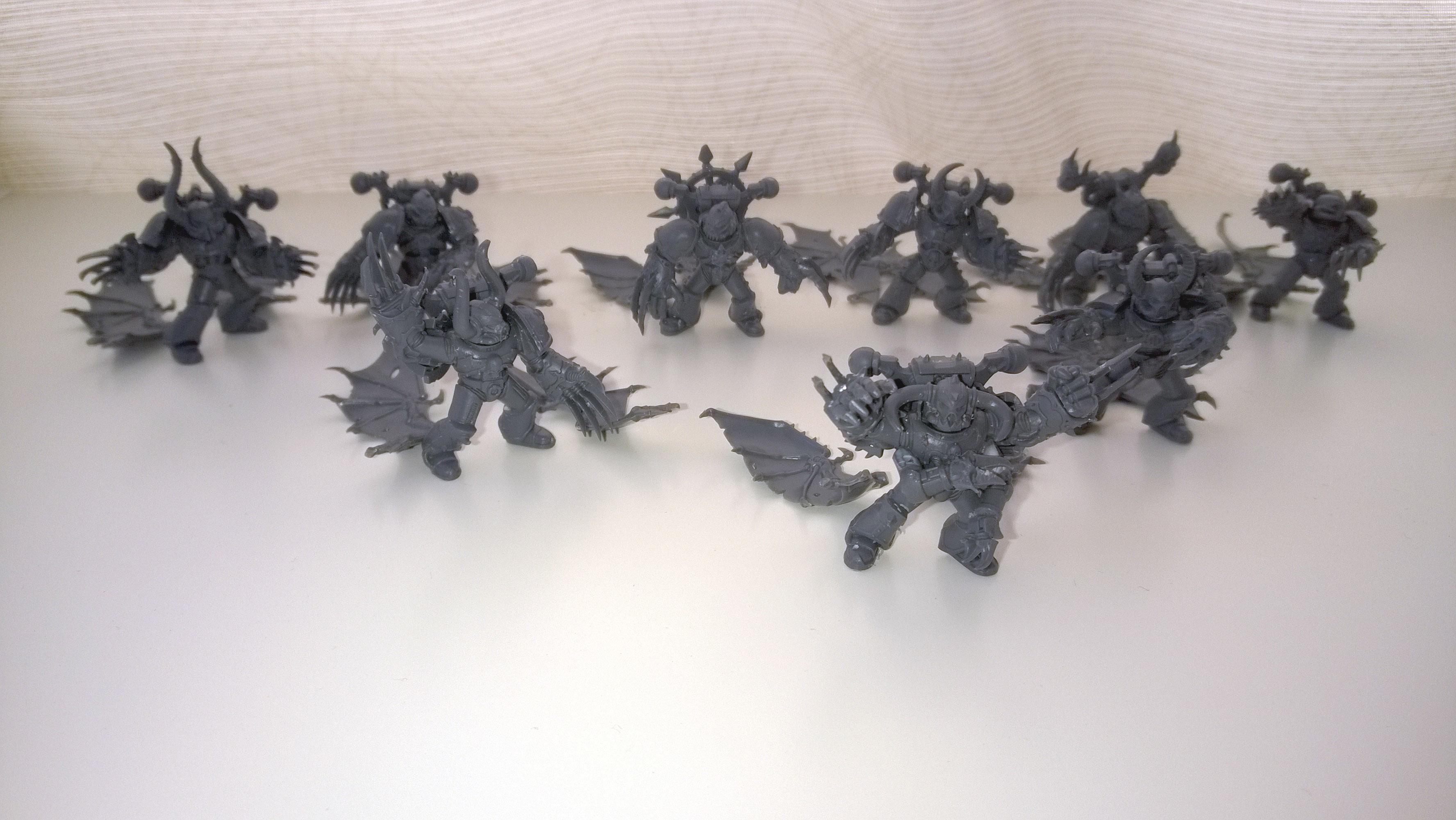 Word Bearers Possessed marines