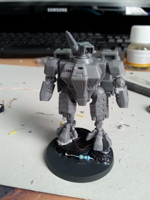 All the wires on the base