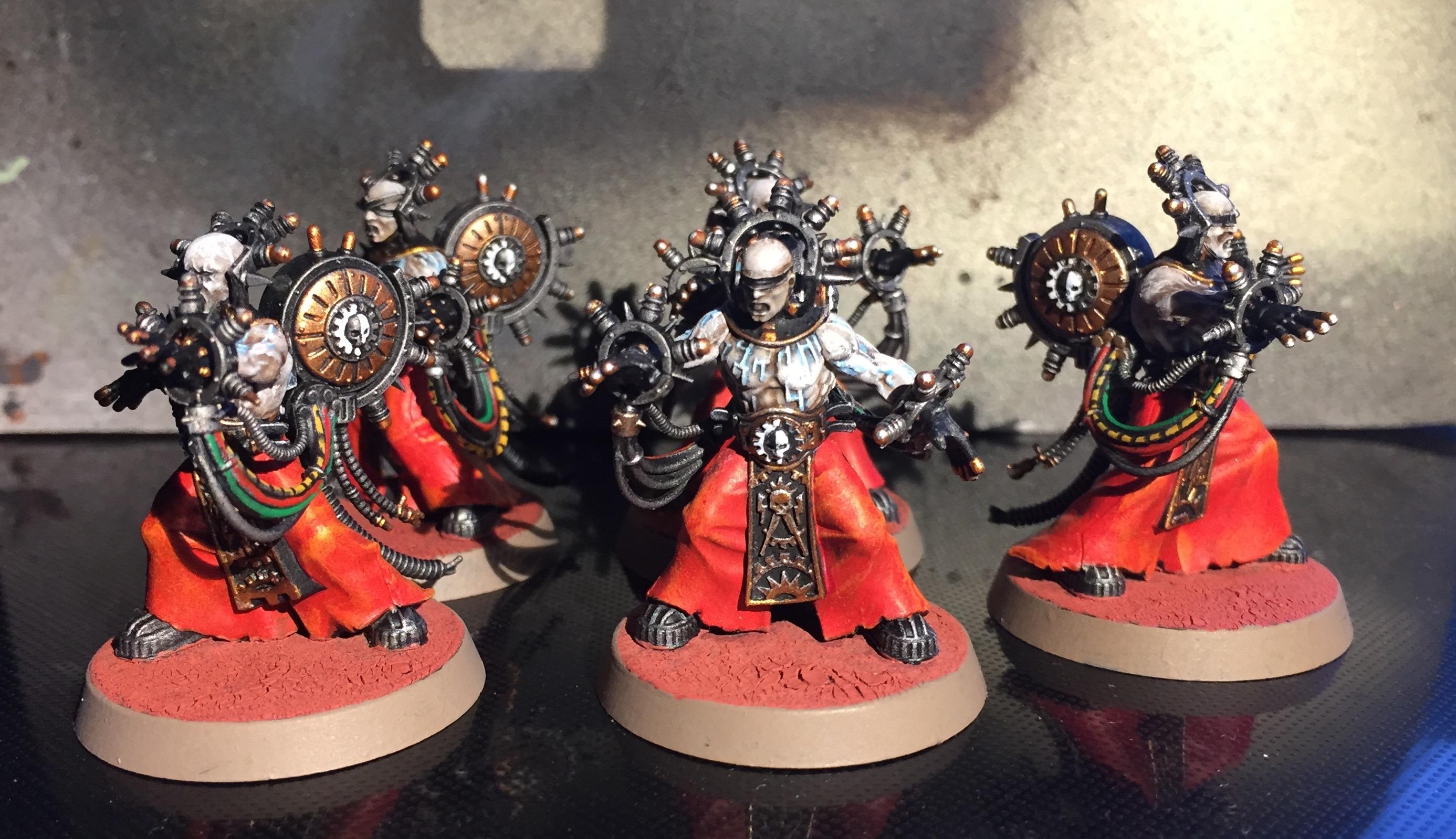 Adeptus Mechanicus, Electro Priests
