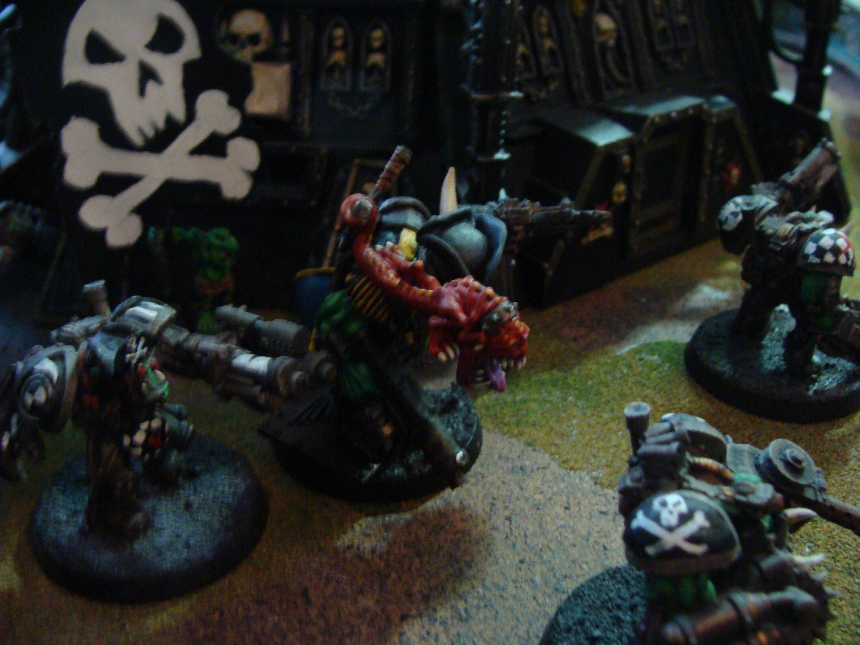 Battle Report, Chaos Space Marines, Orks, Tau