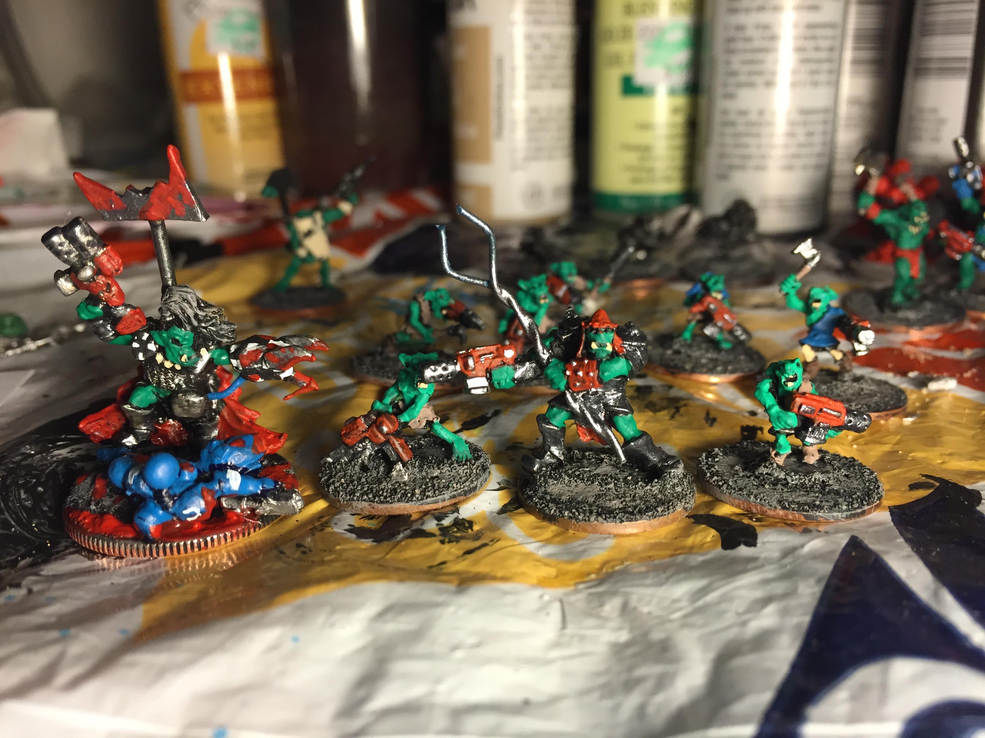 Grots and Runt herd. The colors on the warboss look great in this lighting