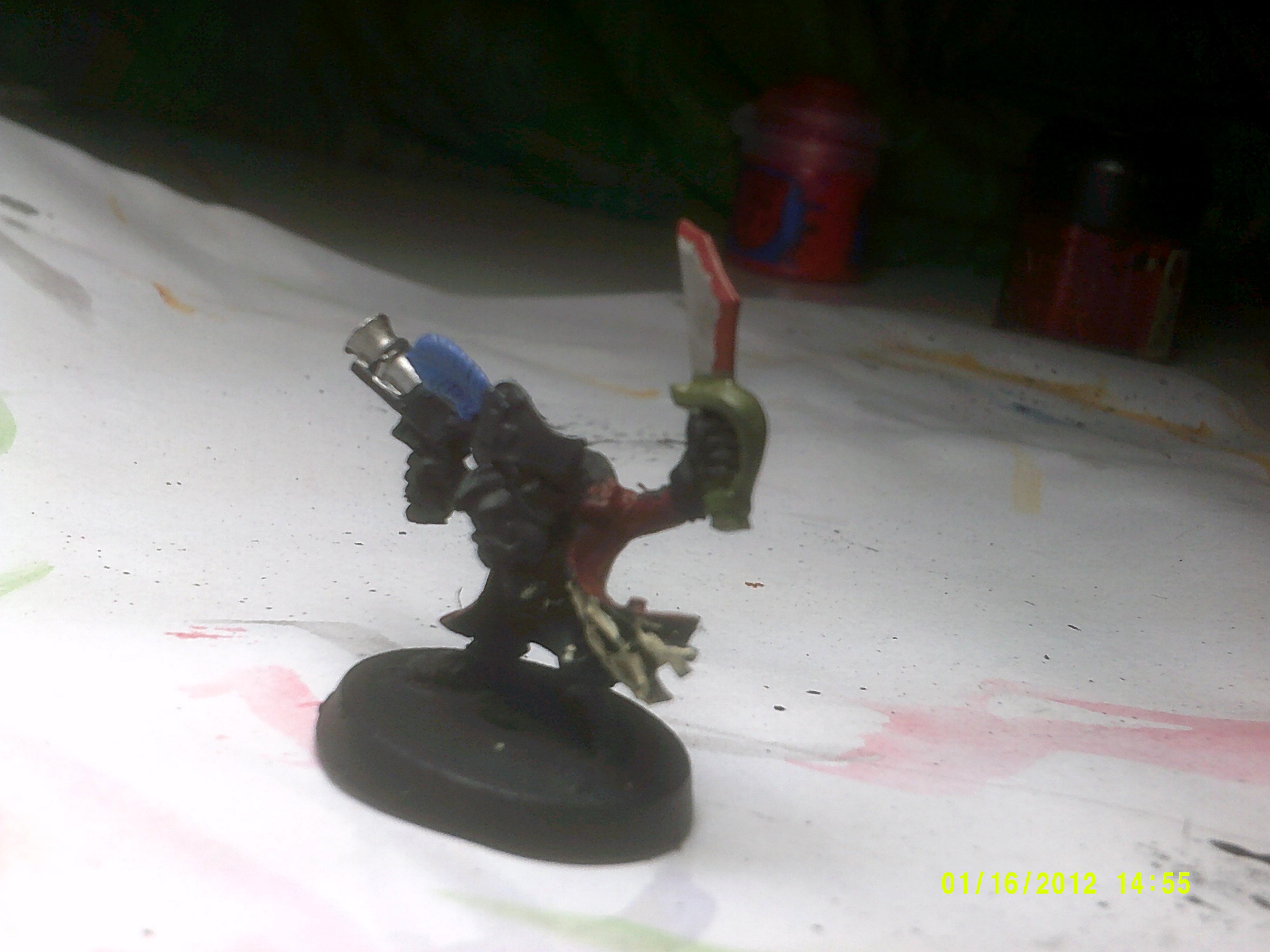 Ammo runt with grot blasta and blood on his choppa