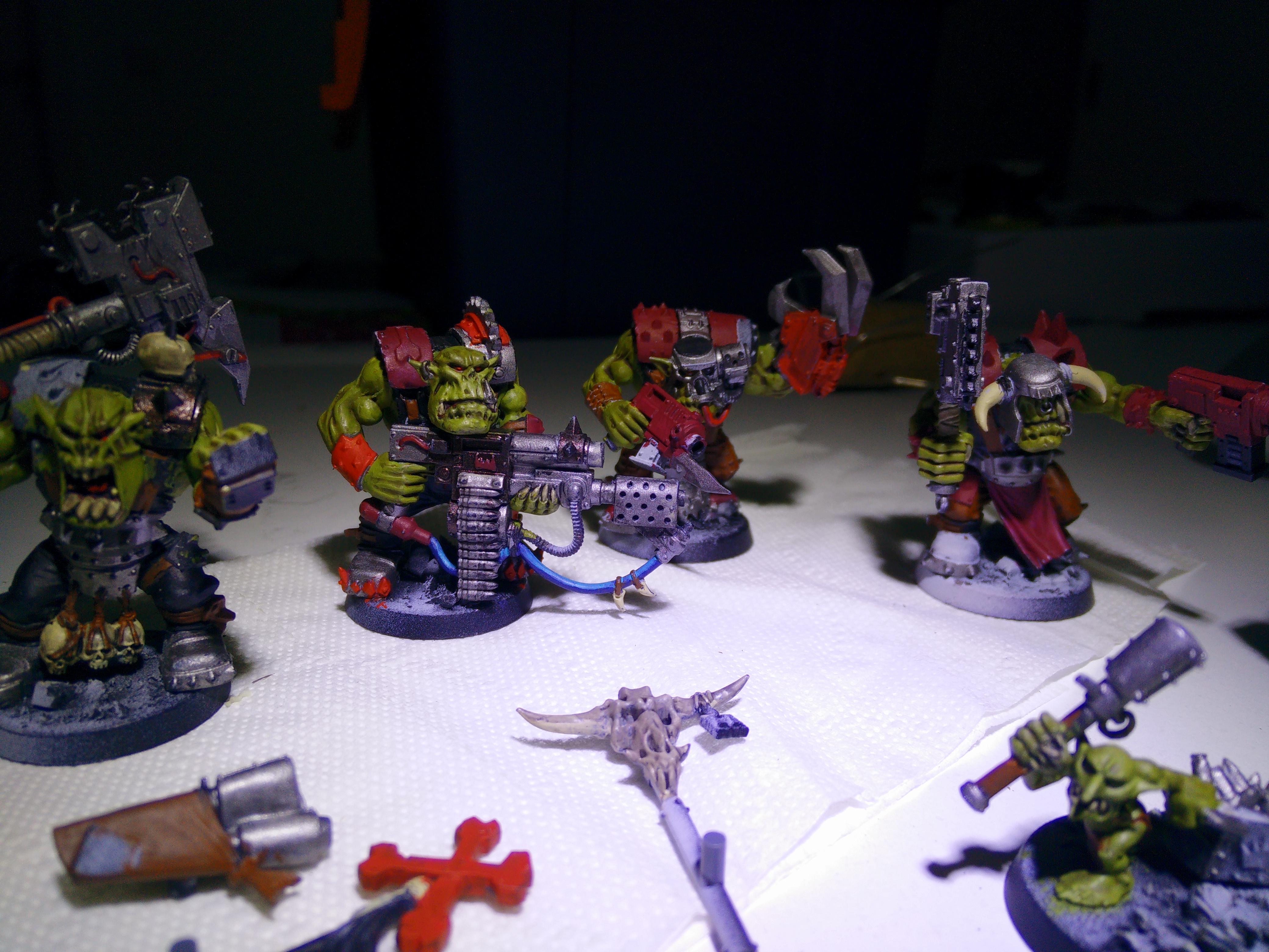 Ork Nobz Wip, painted nobz WIP