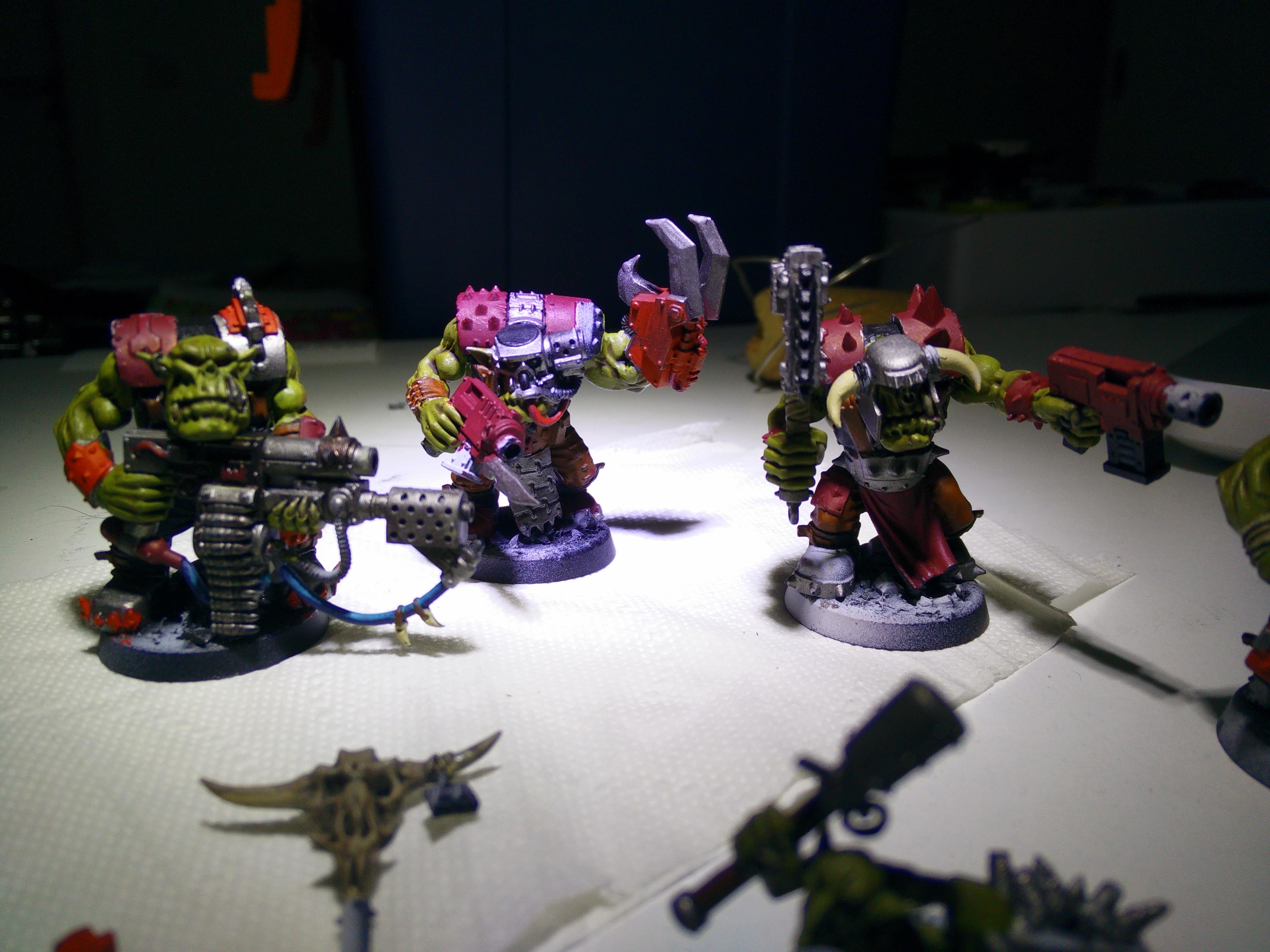 Ork Nobz Wip, painted nobz WIP