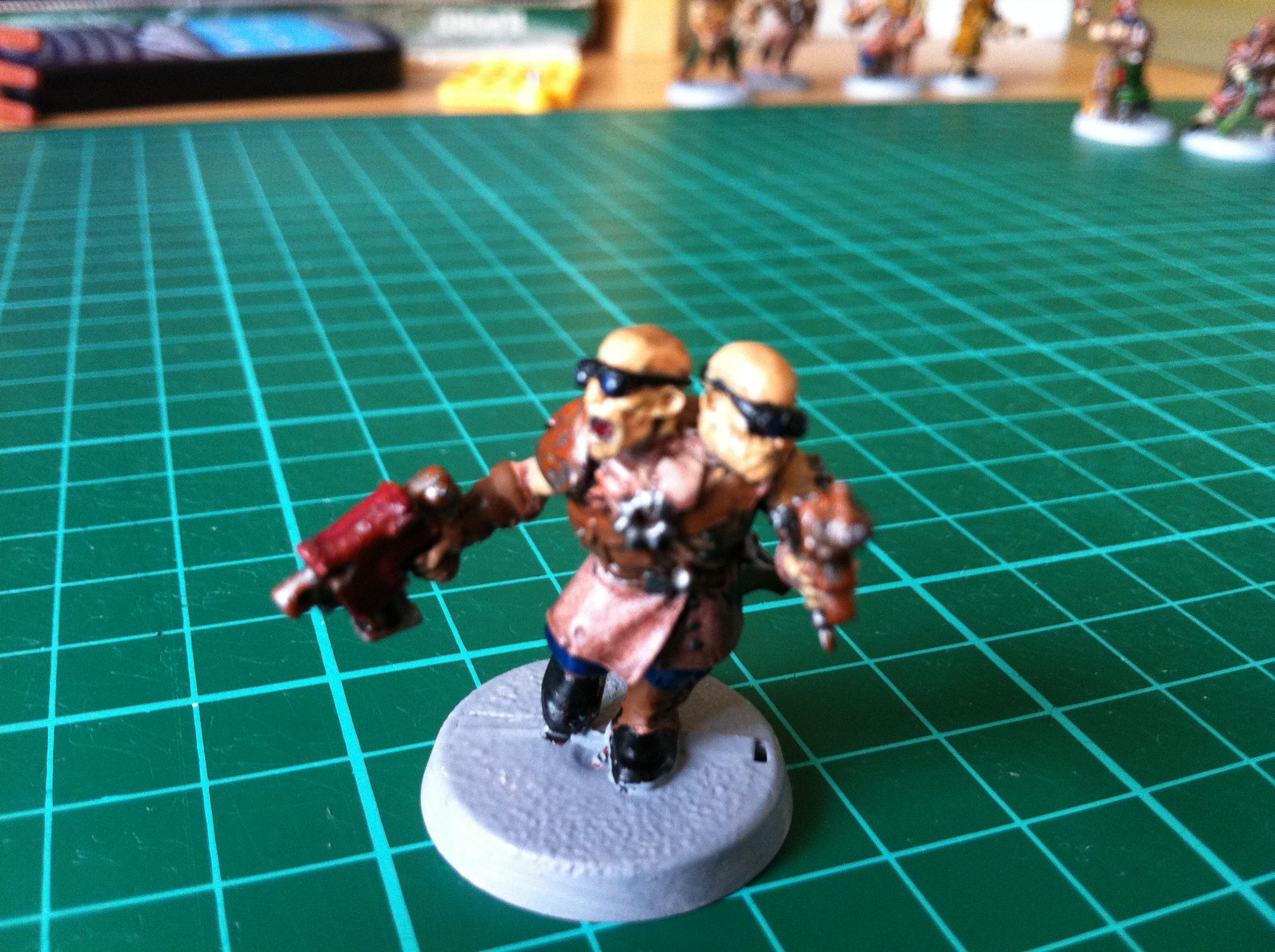 Necromunda, extra head