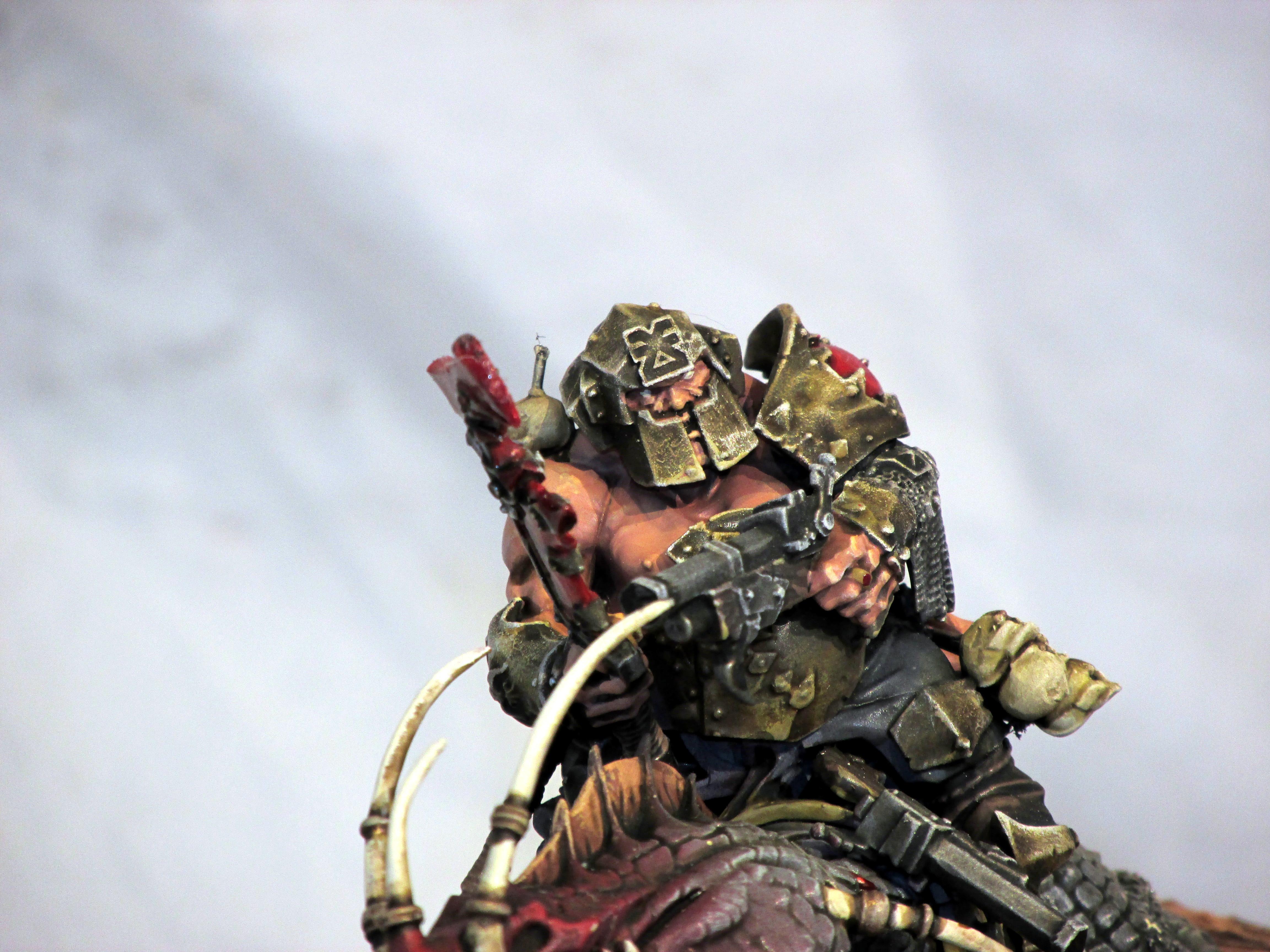 Ogre Tyrant of Skull Throne on Hellbeast