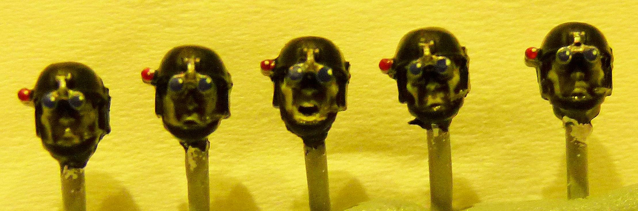 SM Scout Heads