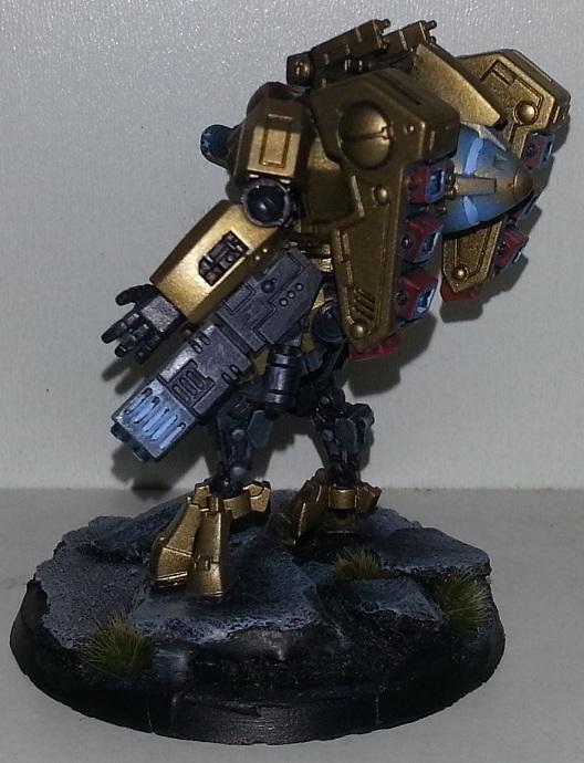 Commander Goldensun (left)