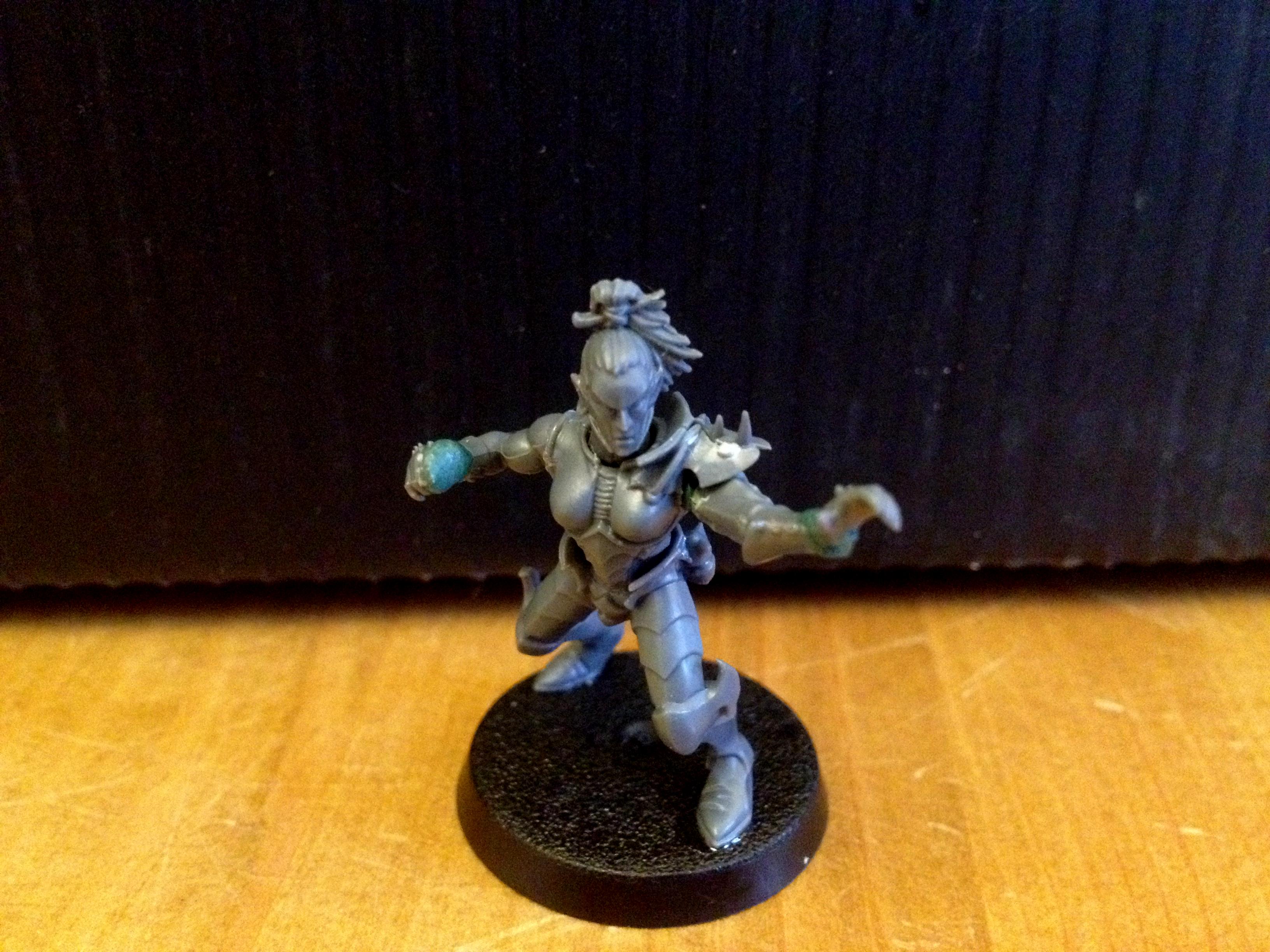 Dark Elf Line Elf