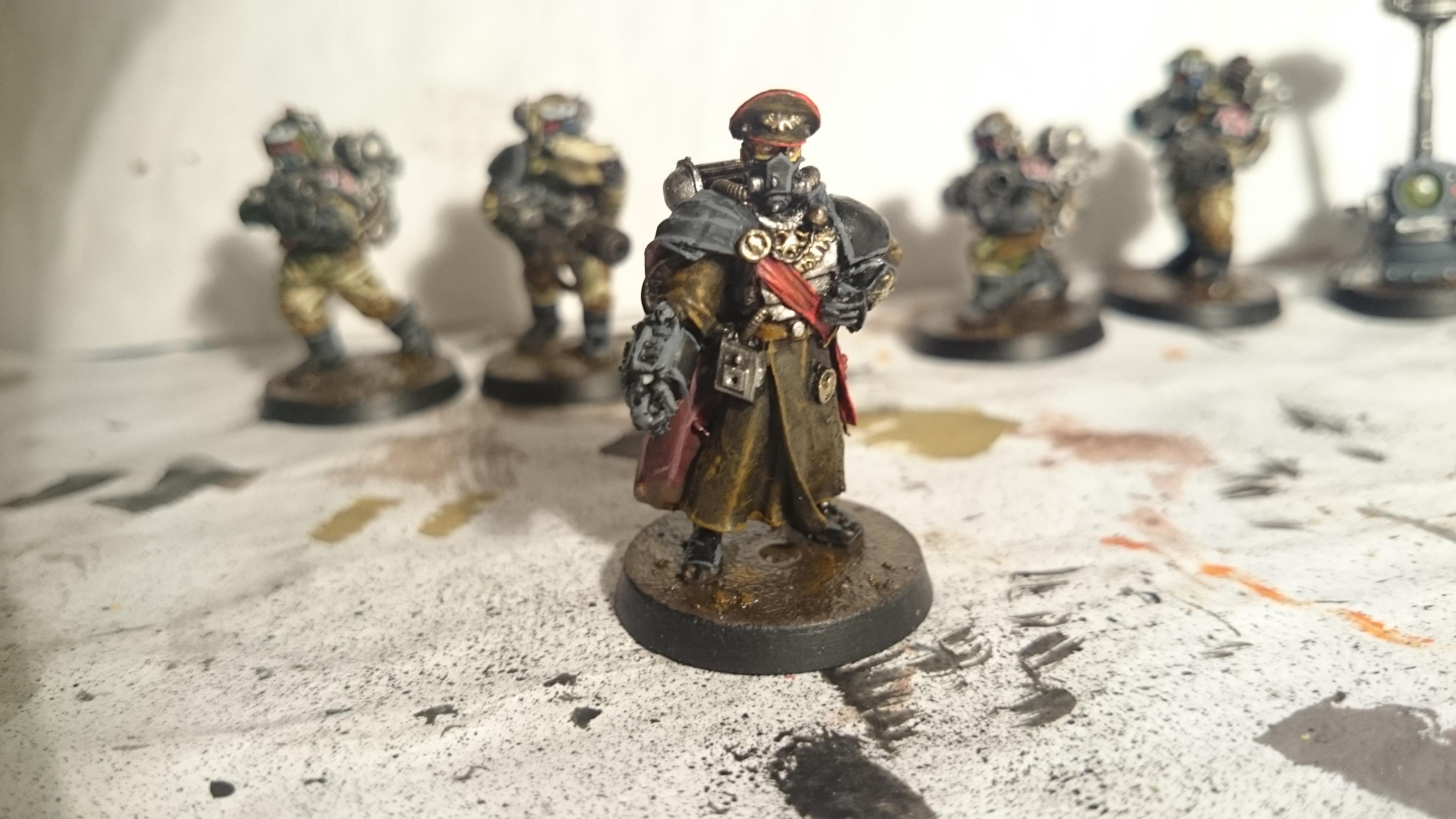 Commander Front
