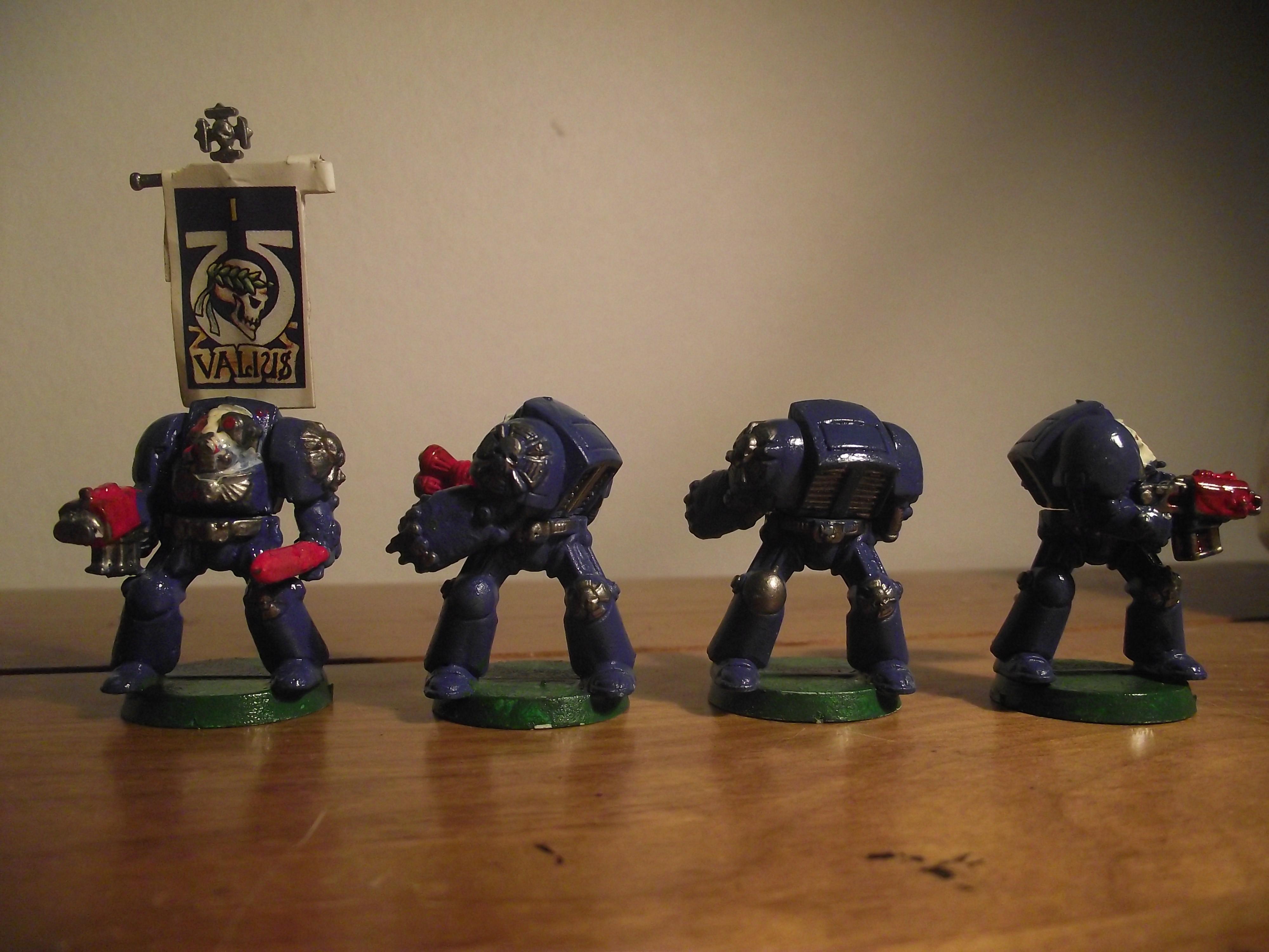 4 of the 6 W40k terminators i purchased showing their twisty ways :)