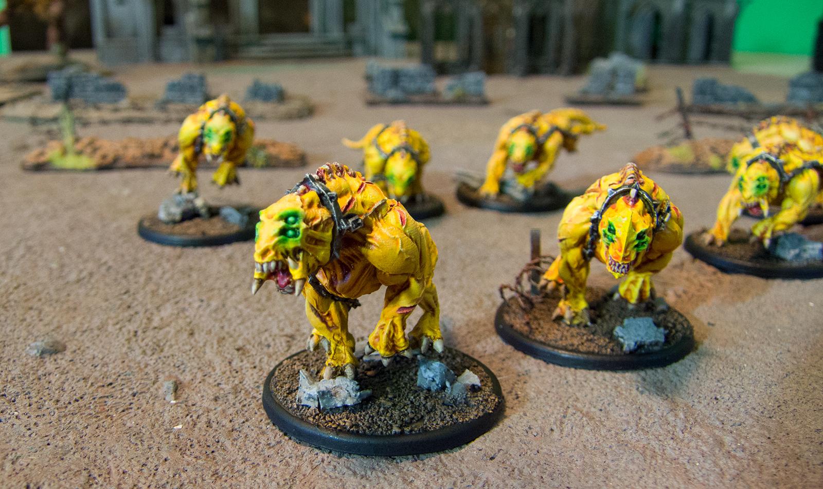 Barghest Fiends, Chaos, Chaos Daemons, Daemons, Flesh Hounds, Flesh Hounds Of Khorne, Fleshhounds, Puppets War, Puppetswar, Yellow