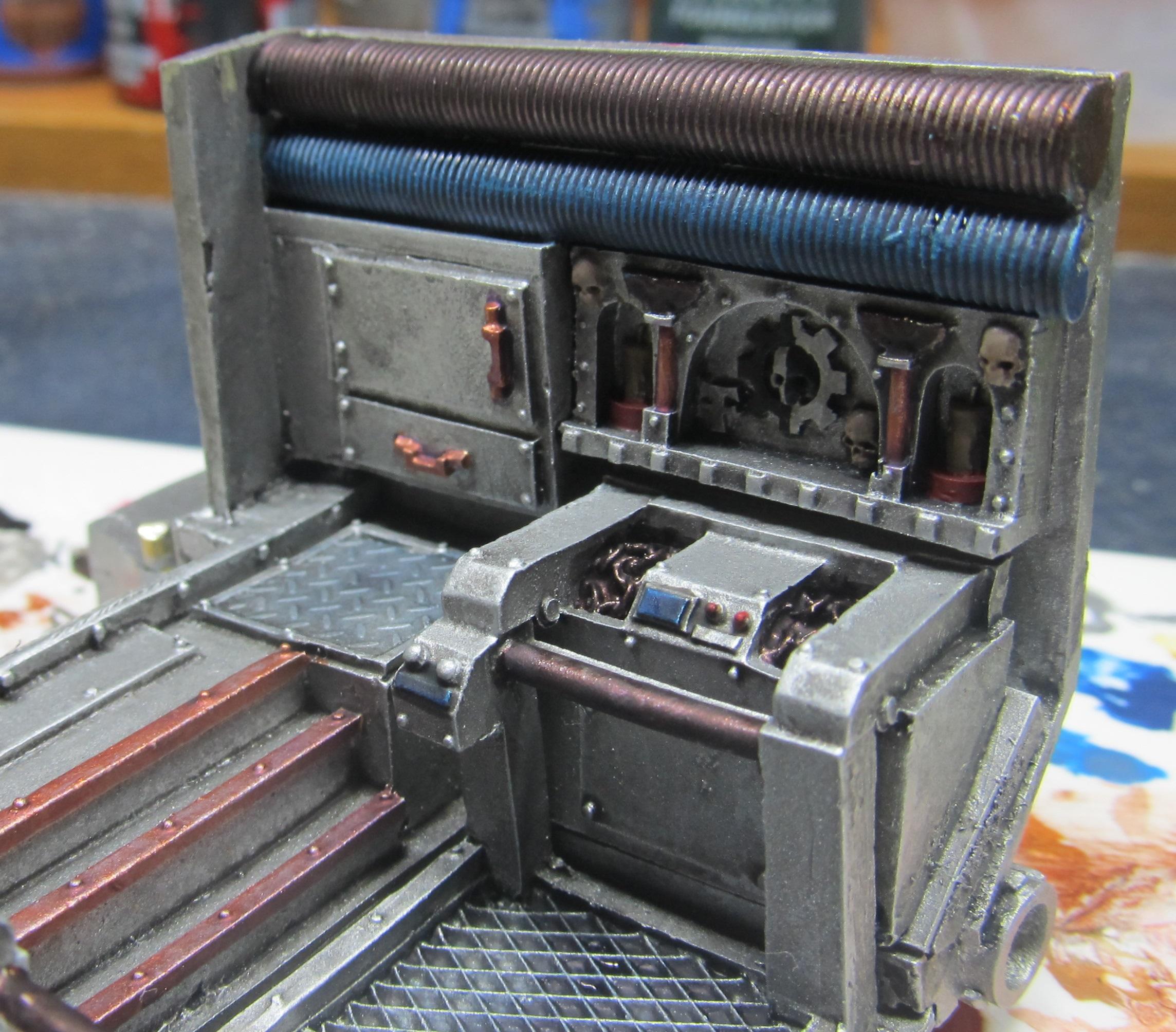 Titan centre room Left