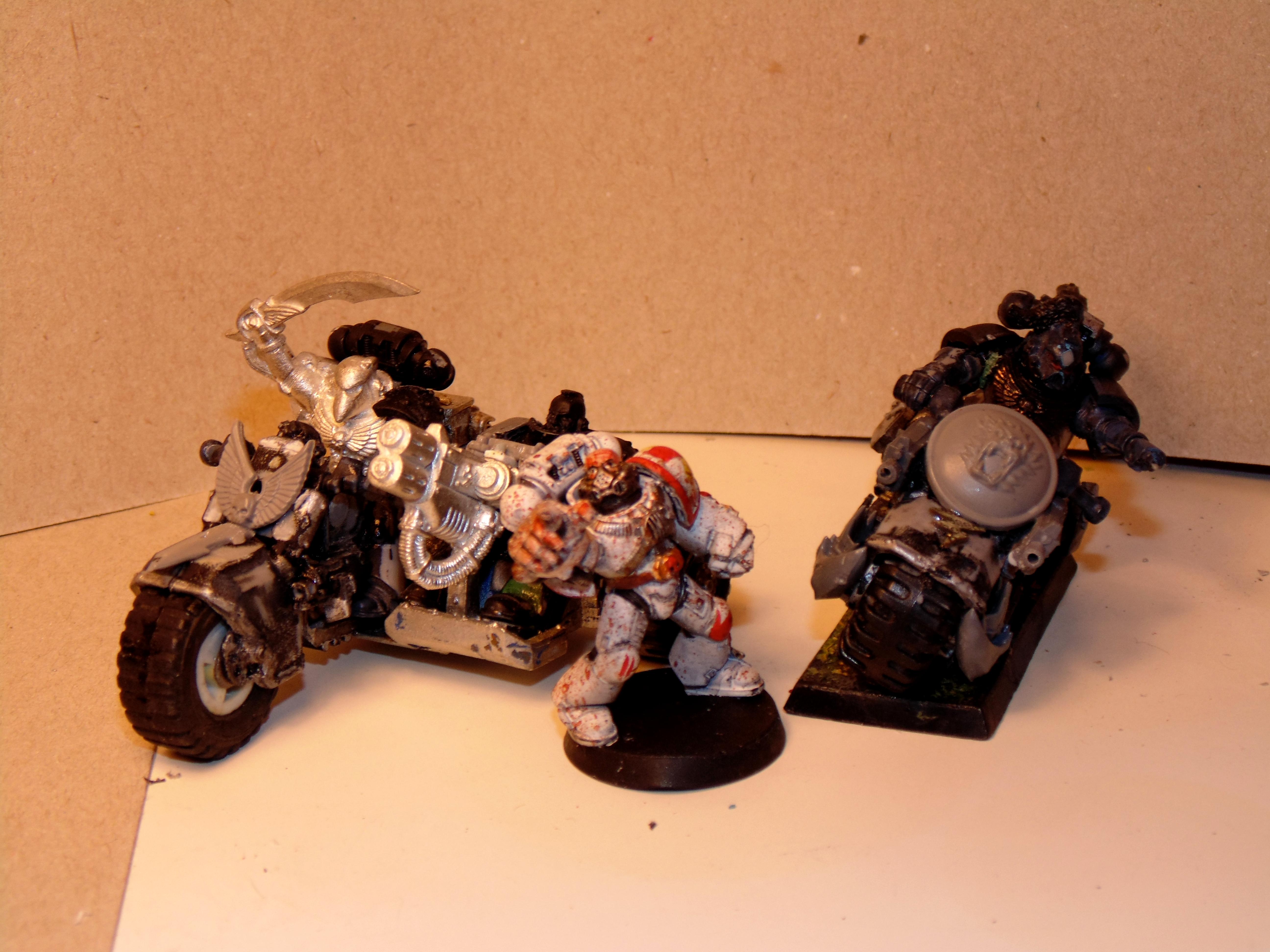 Attack, Bike, Conversion, Crazy, Dreadnought, Hands, Ih, Iron, Mad, Painting, Parts, Sarkophagus, Scars, Scratch, Space, Space Marines, Test, Trike, White, Work In Progress