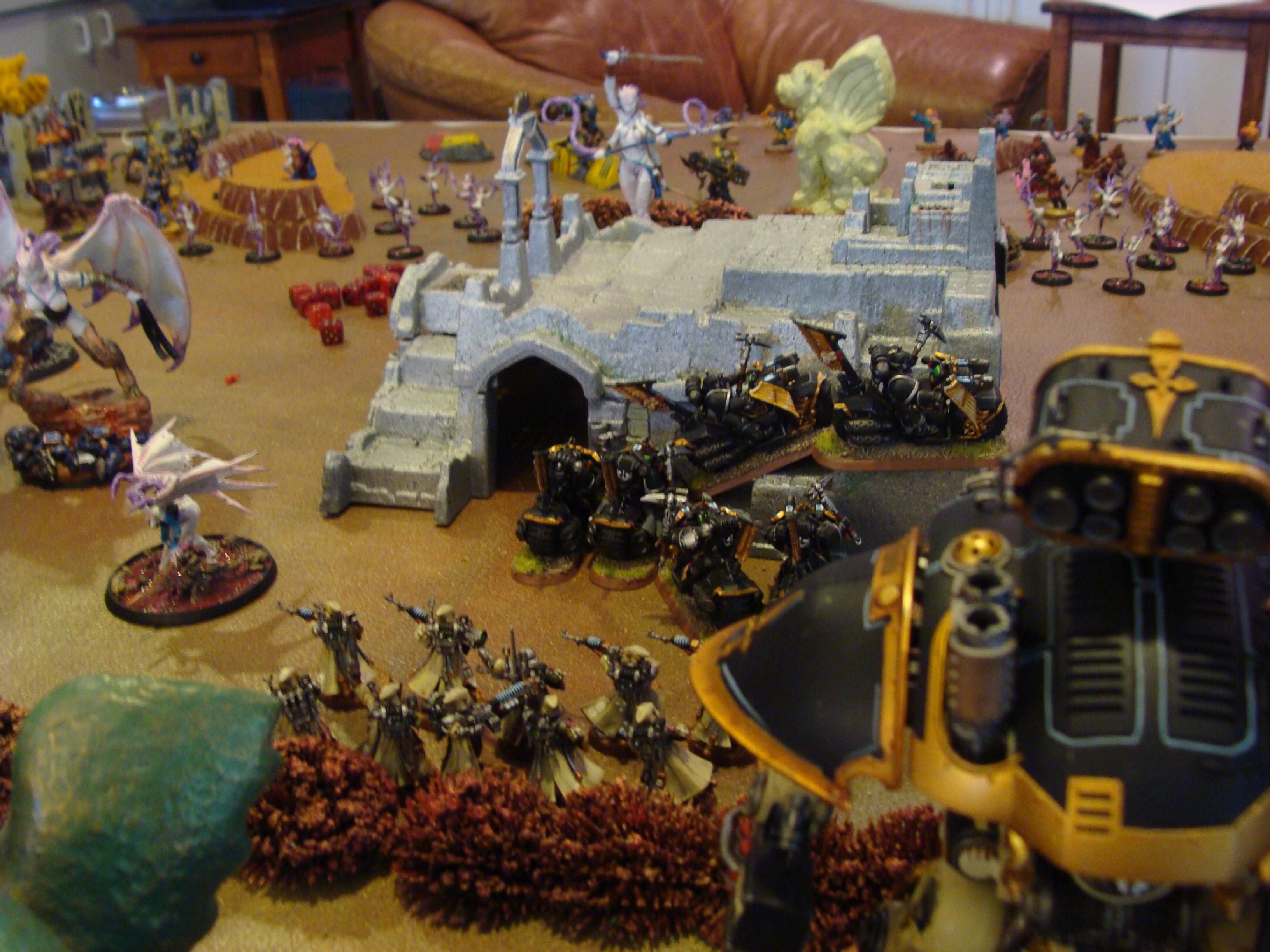 Battle Report, Chaos Space Marines, Daemons, Mechanicum, Slaanesh, Space Marines, Thousand Sons