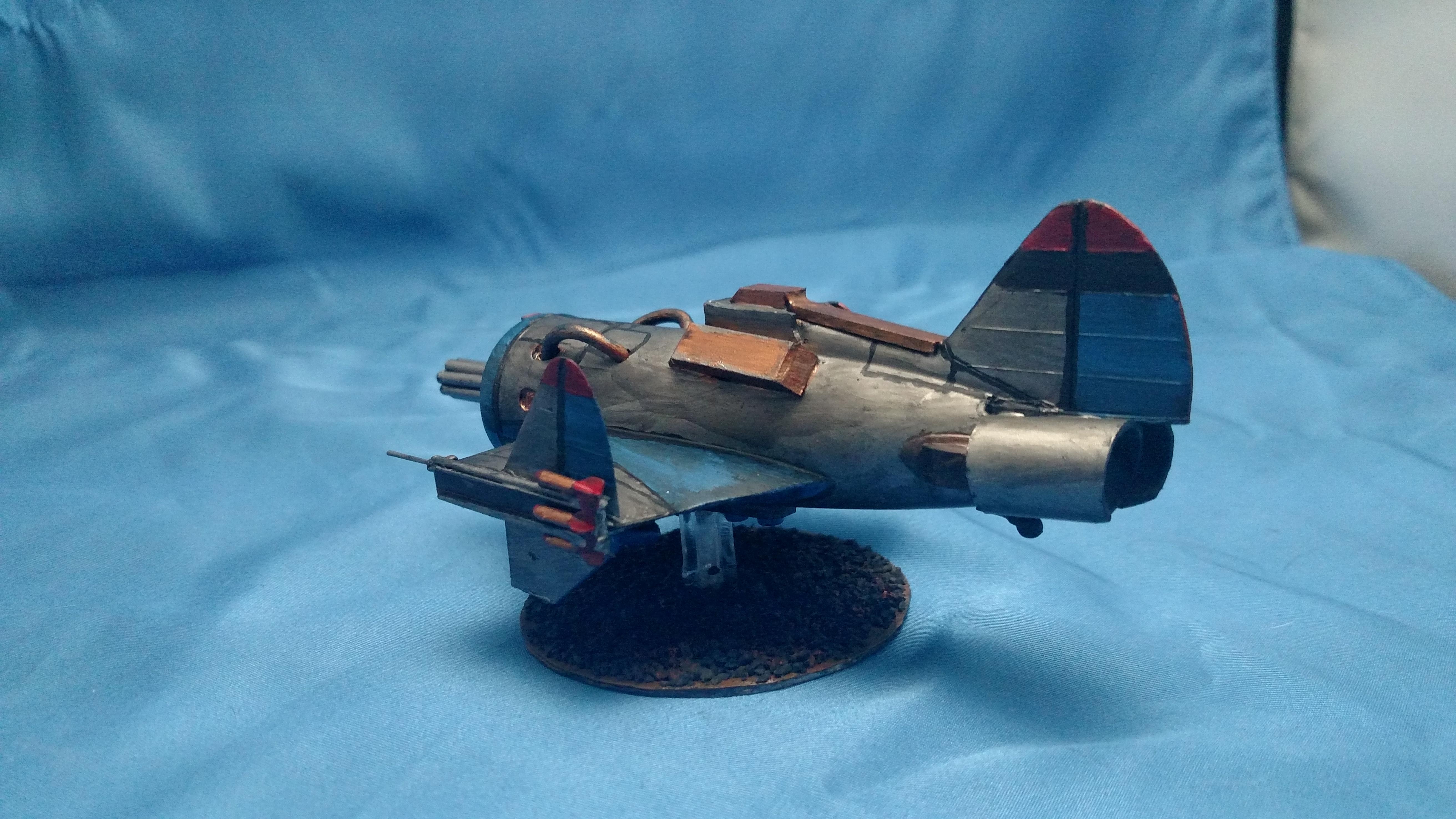 I-16 Tempest Speeder, Rear