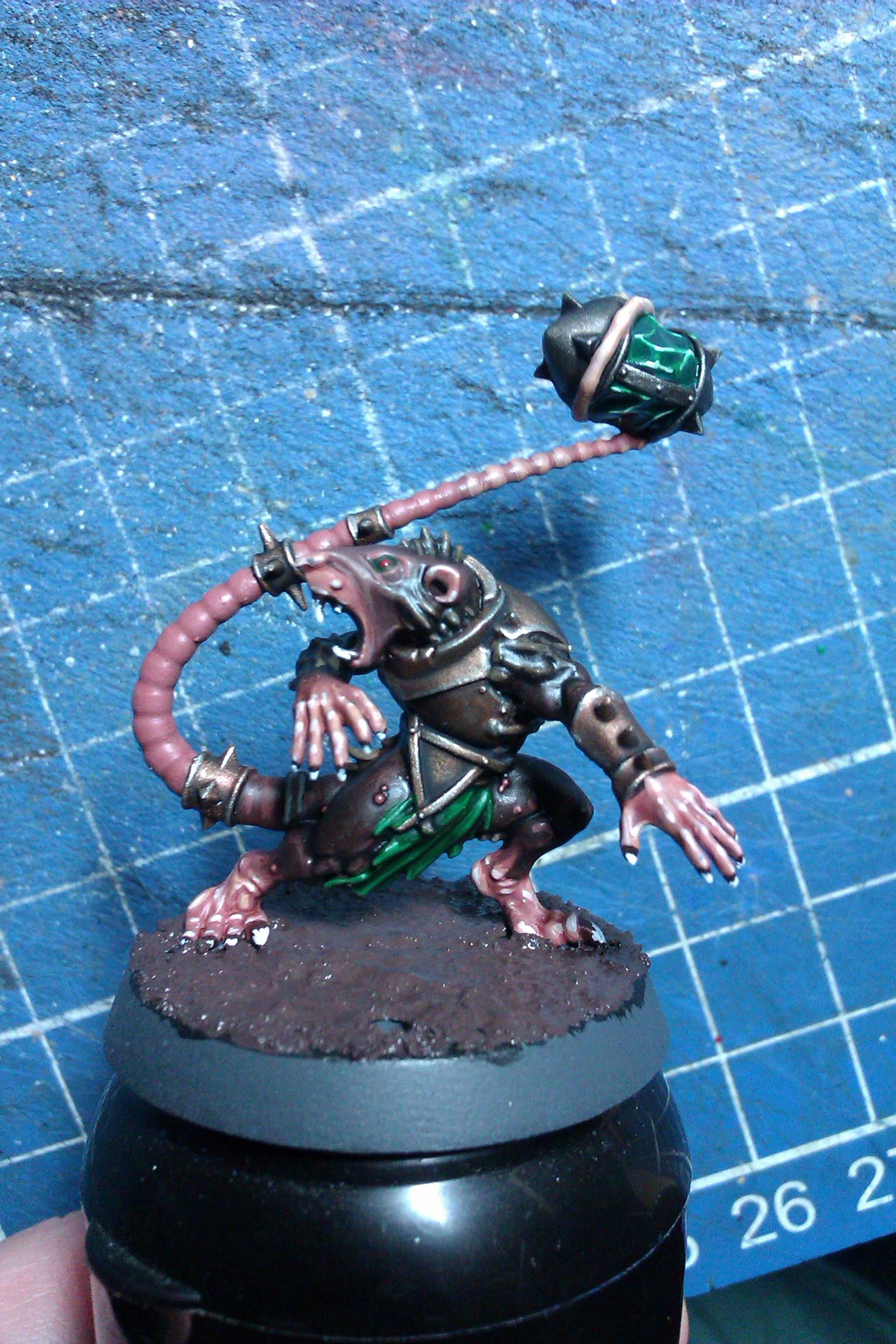Blood Bowl, Skaven, Thrower w.i.p 1