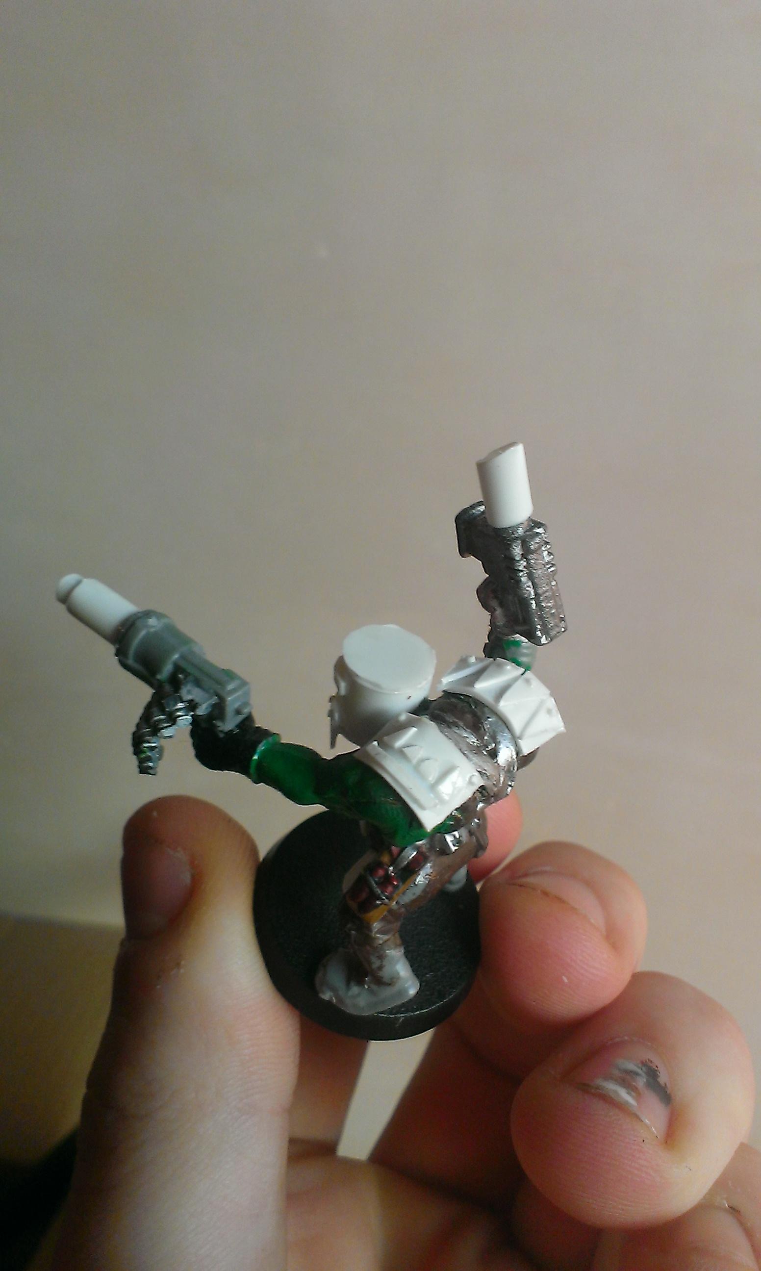 Orks, tin heads shoulder pads