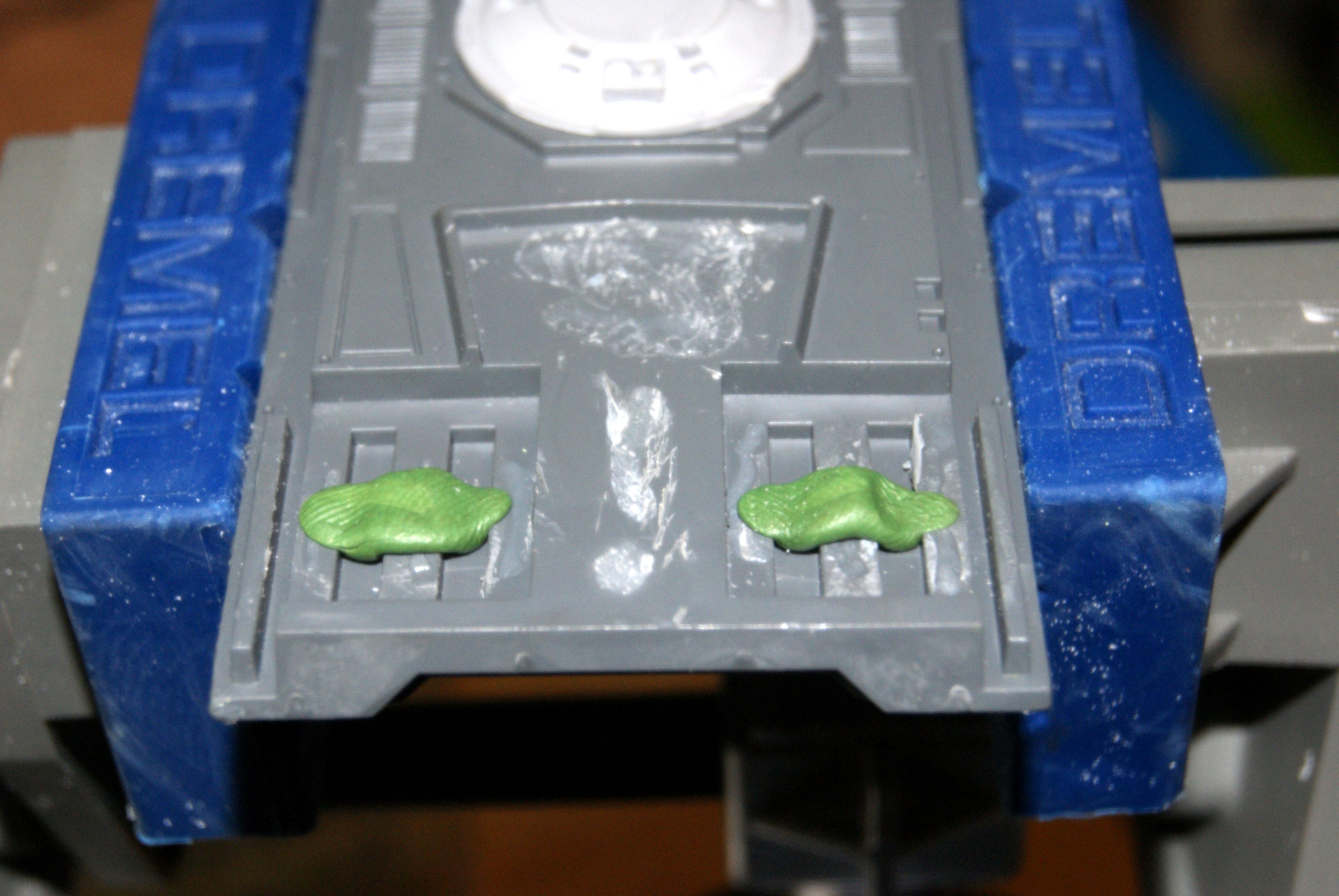 Space filling and adhering